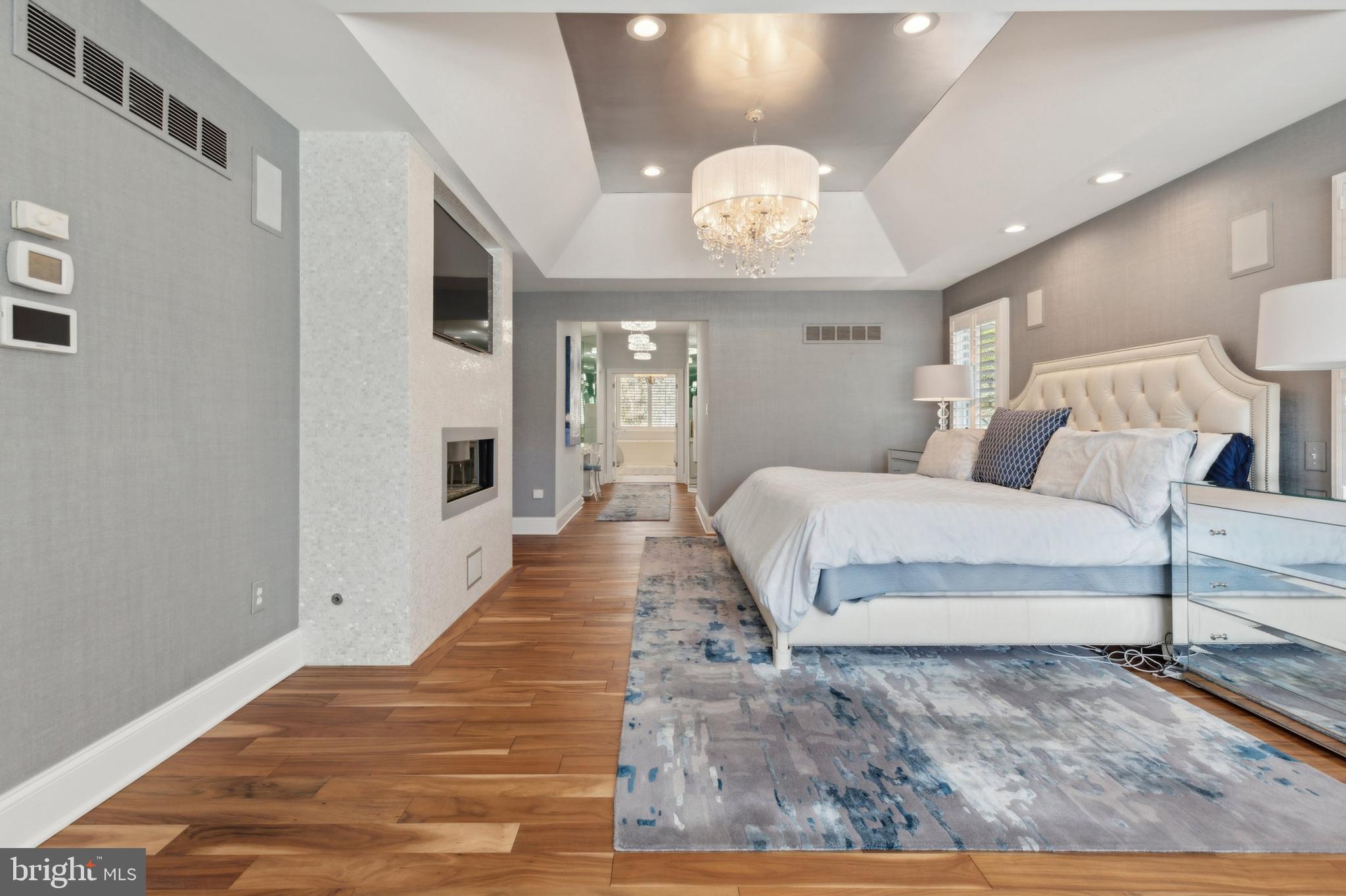 LAFAYETTE HILL - Residential