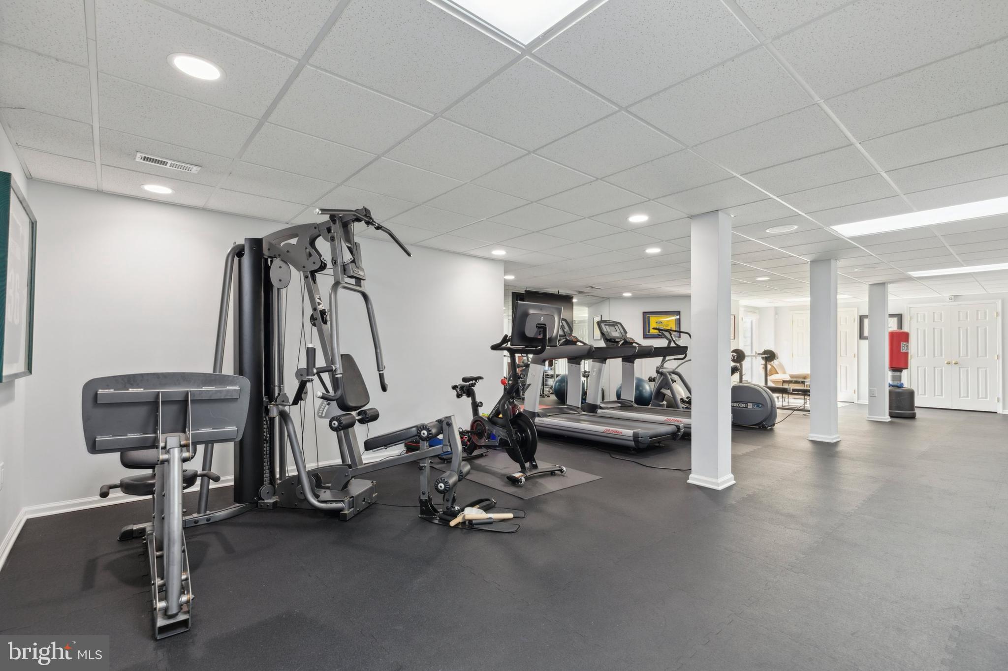 LAFAYETTE HILL - Residential