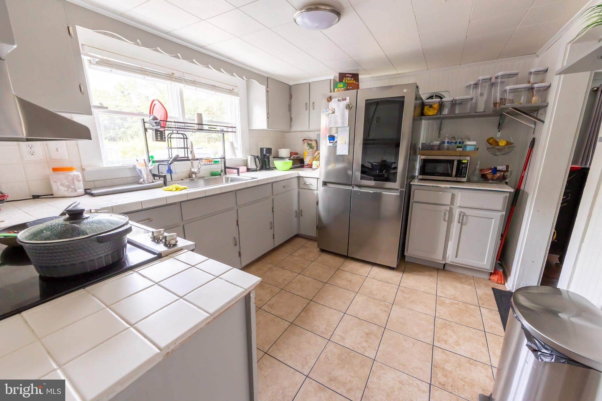 12216 AUBURN ROAD