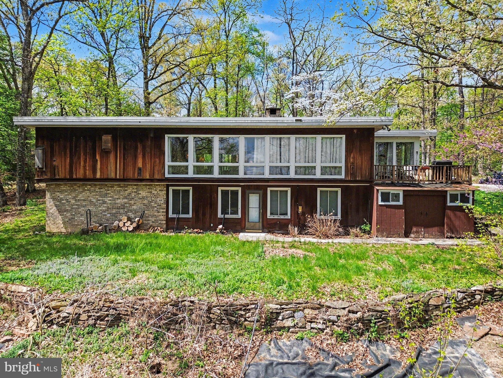 1550 TABLE ROCK ROAD