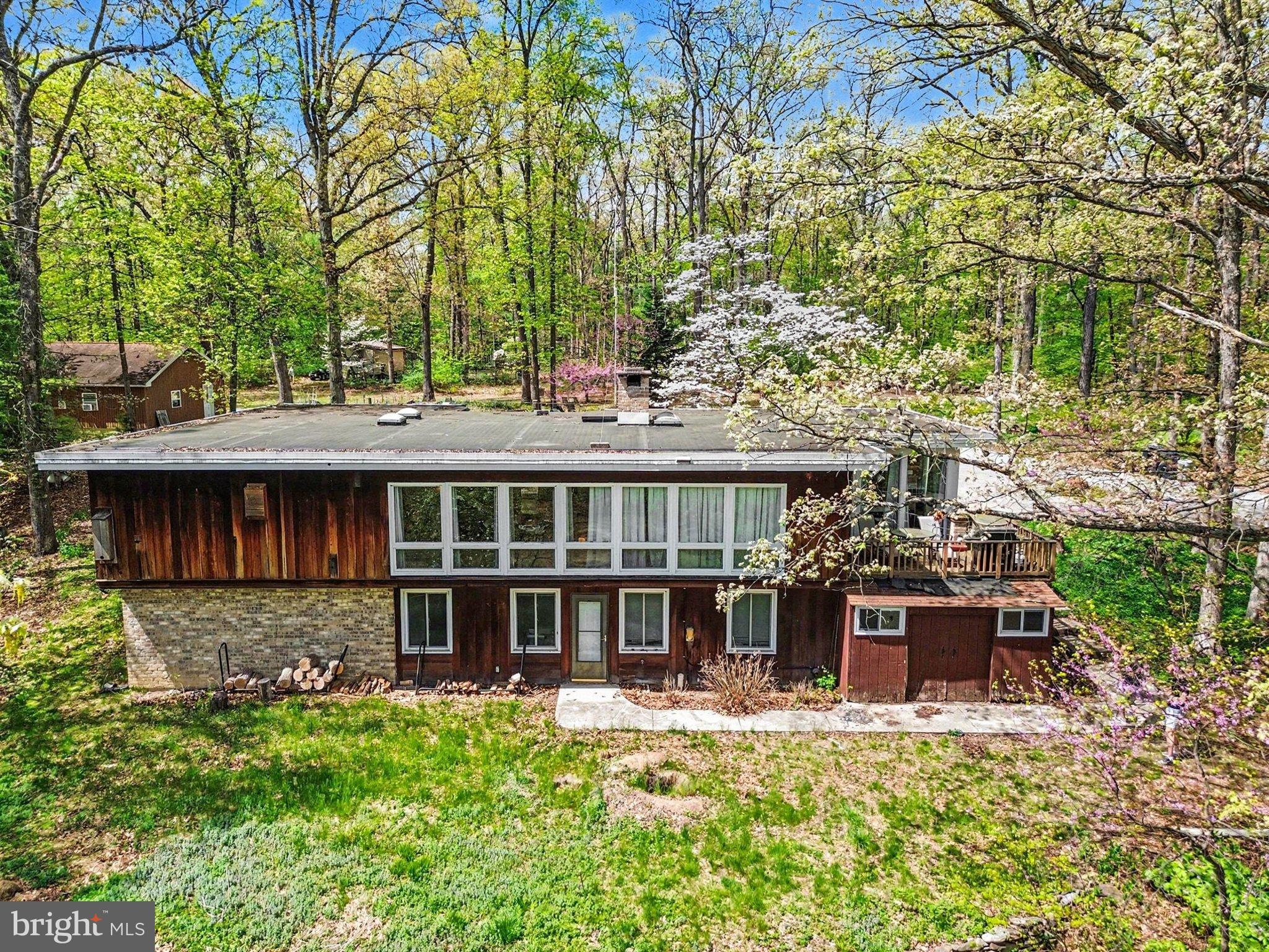 1550 TABLE ROCK ROAD