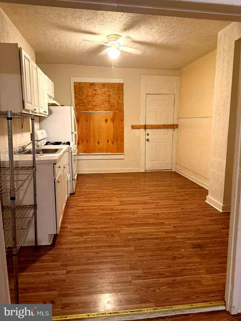 HIGHLANDTOWN - Residential