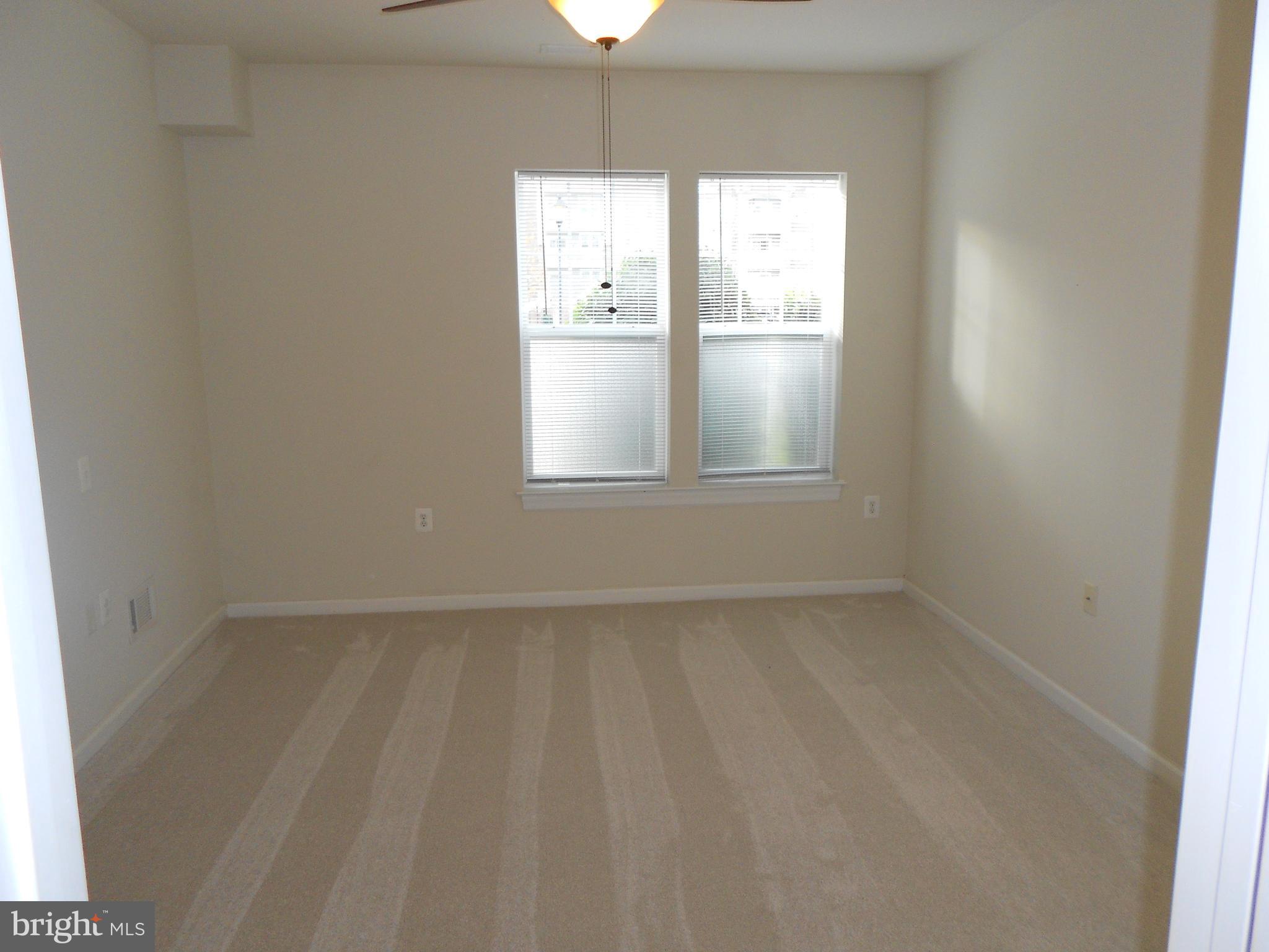 POTOMAC GREEN BY DEL WEBB - Residential