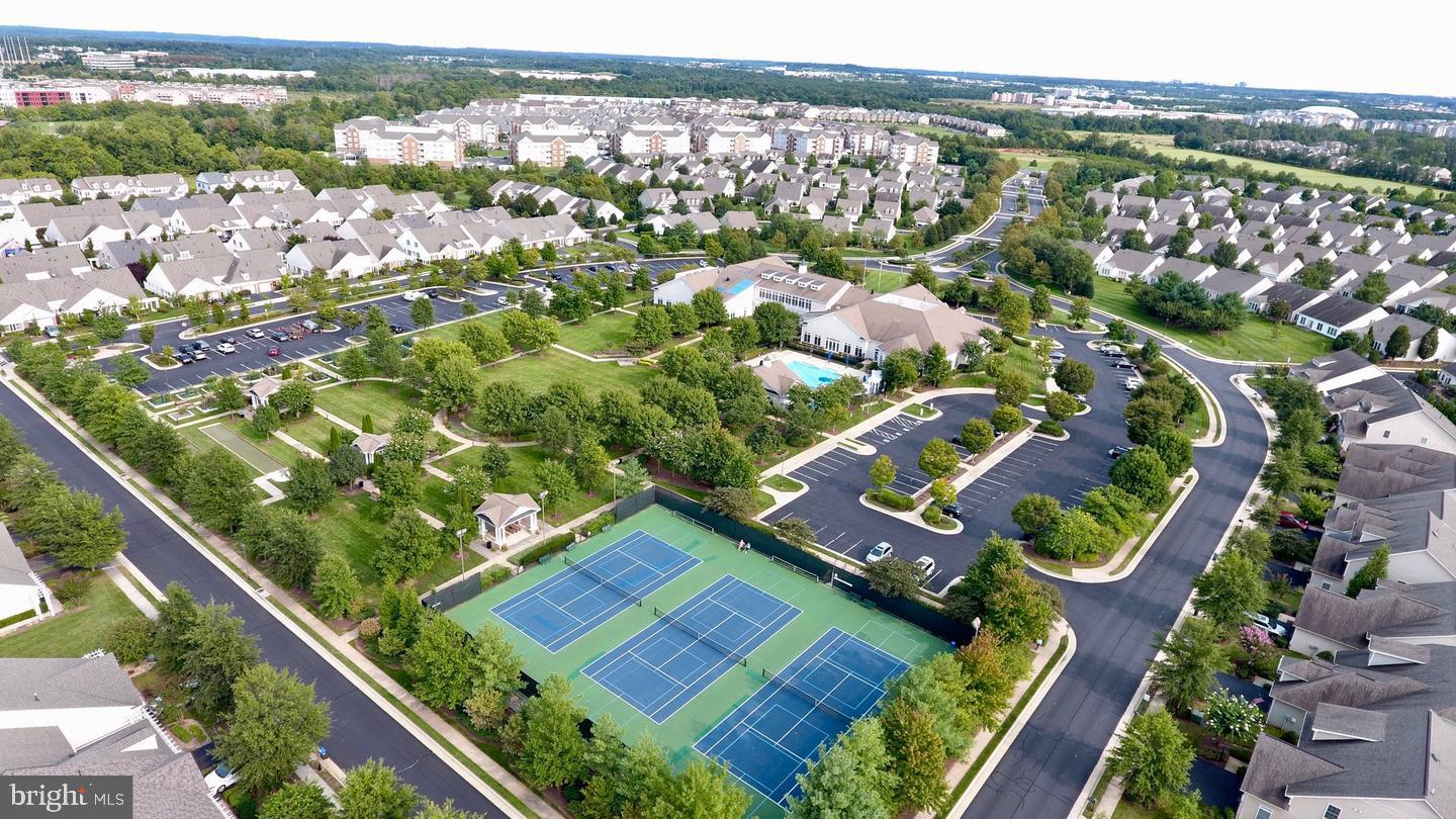 POTOMAC GREEN BY DEL WEBB - Residential