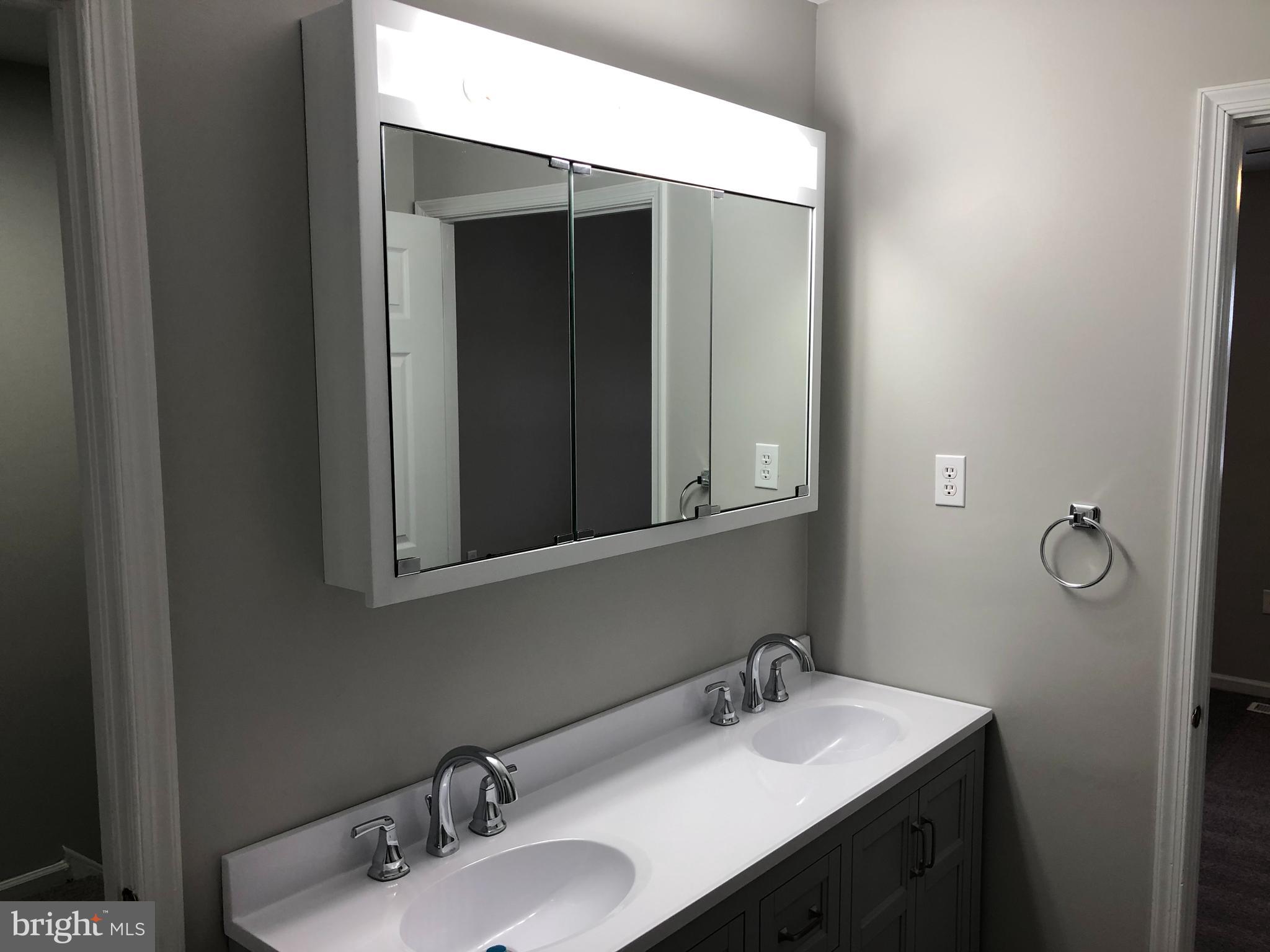 HICKORY RIDGE - Residential Lease