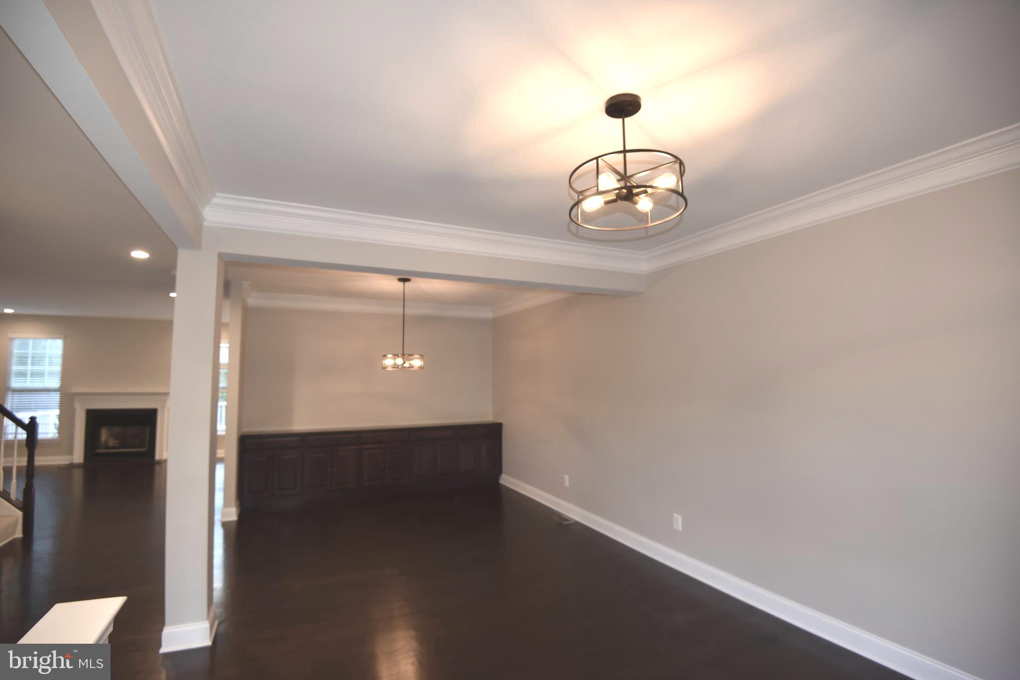 BELMONT COUNTRY CLUB - Residential Lease