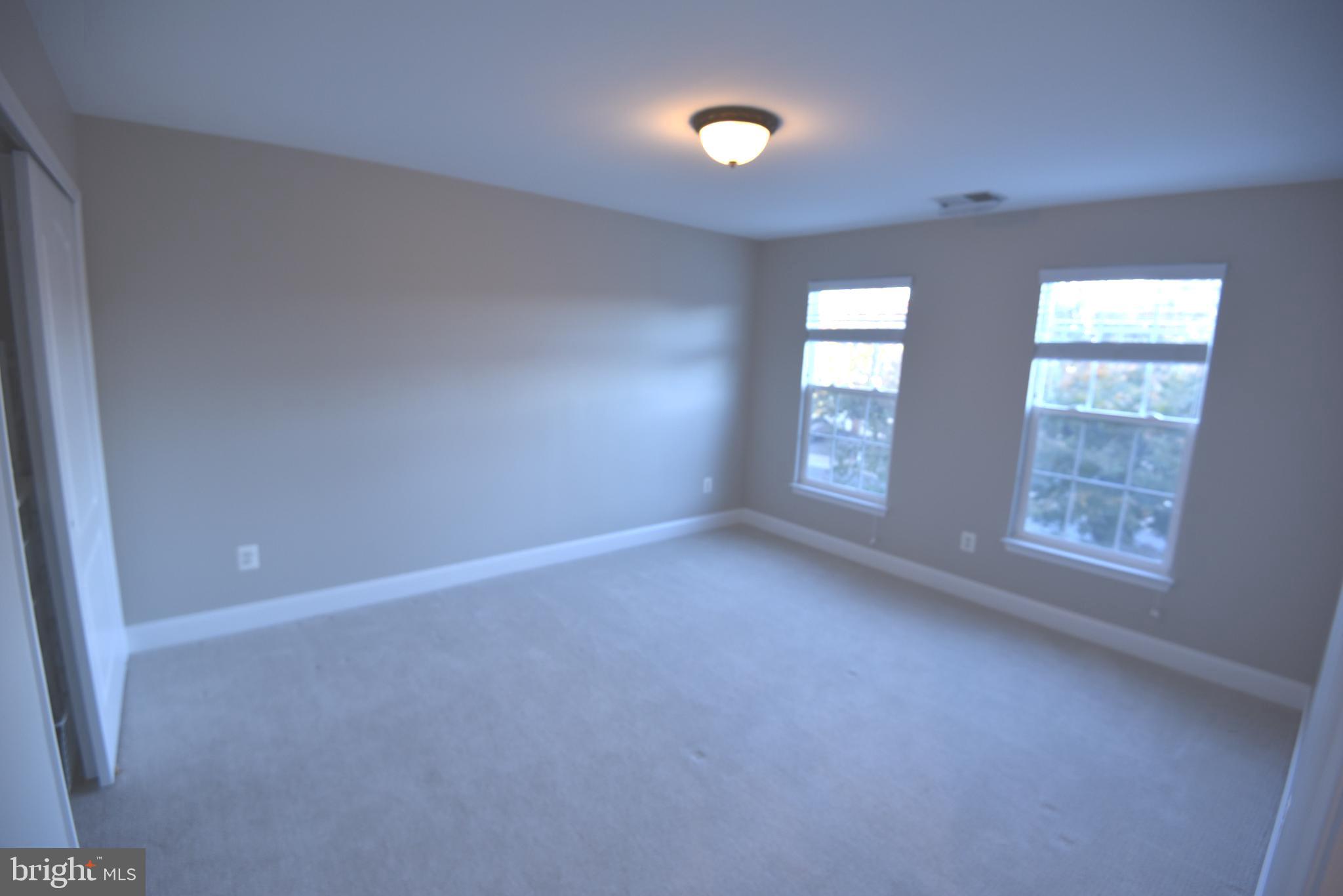 BELMONT COUNTRY CLUB - Residential Lease