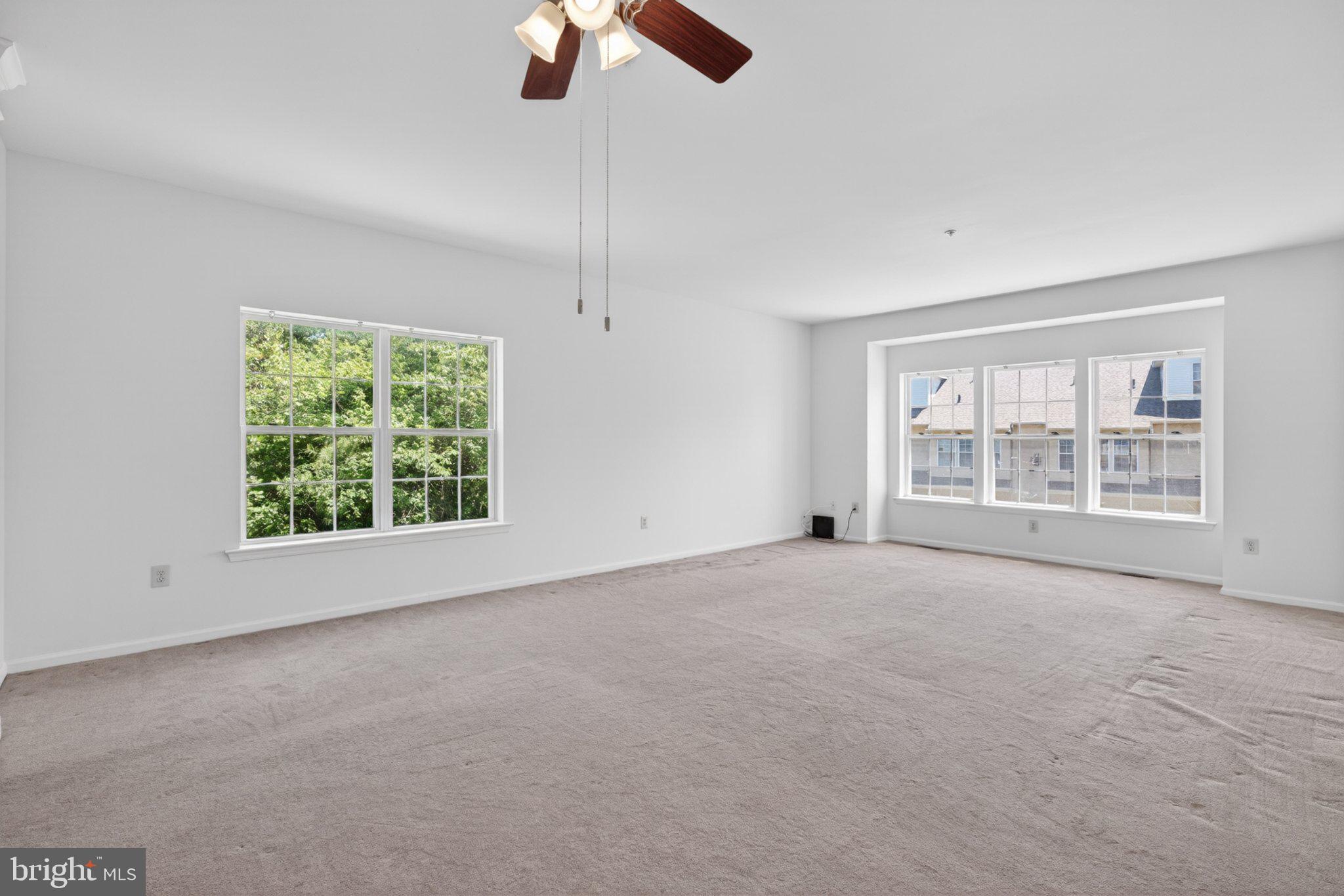 STUARTS KEEP - Residential