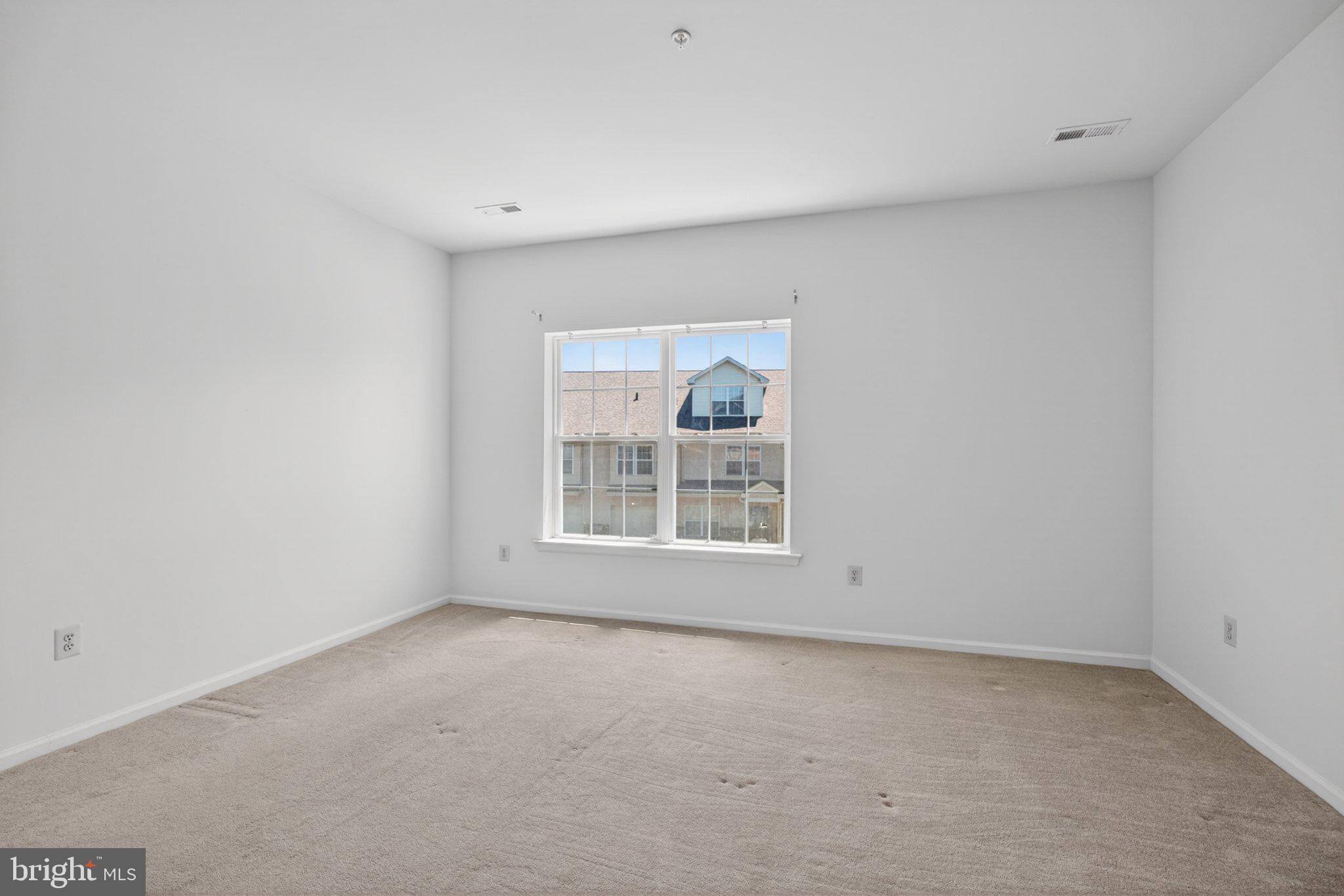 STUARTS KEEP - Residential