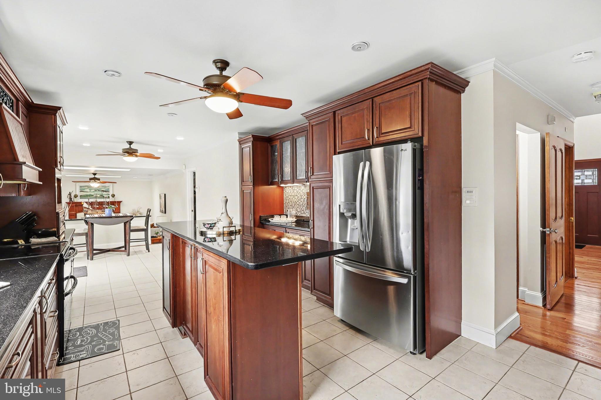 COLESVILLE OUTSIDE - Residential