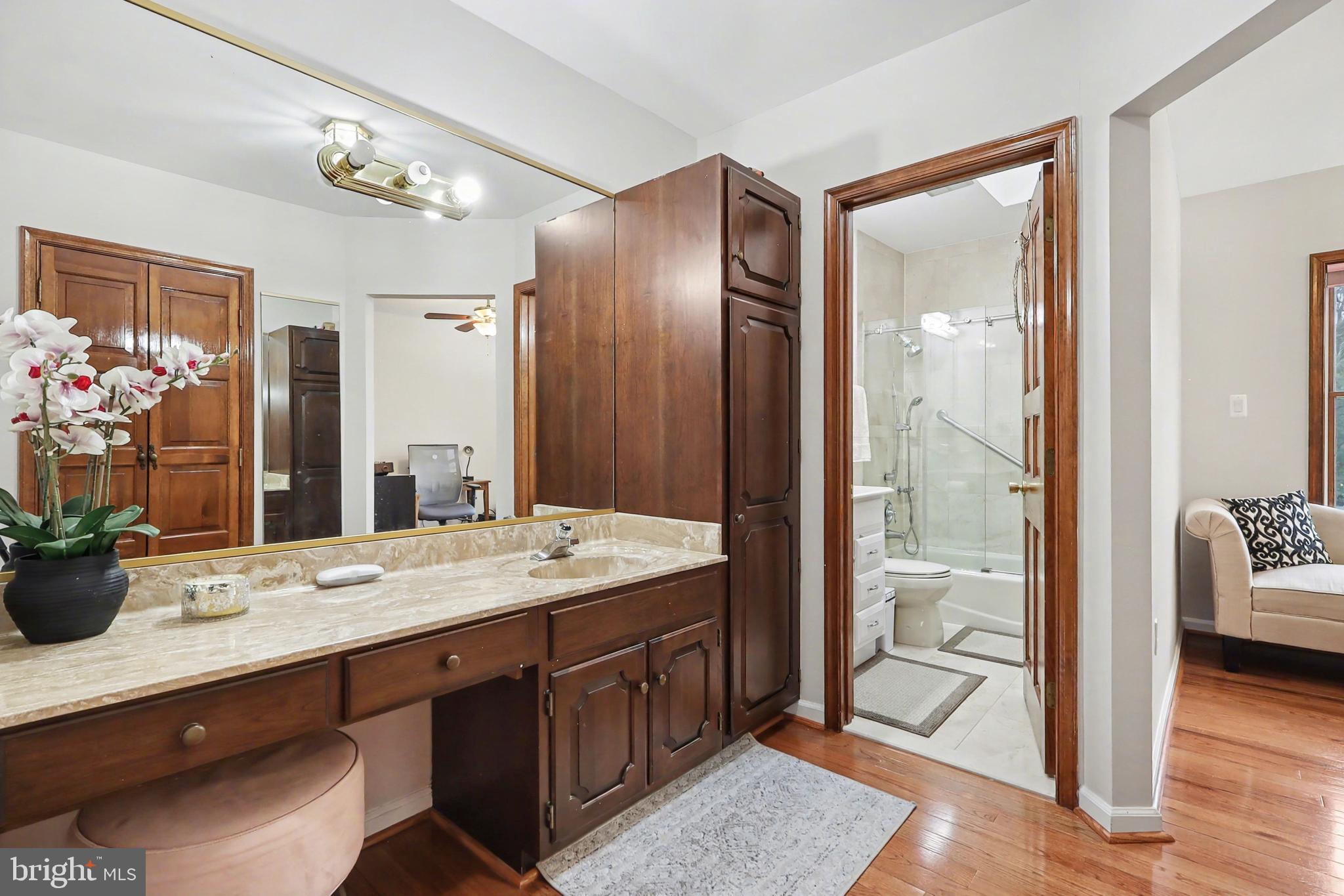 COLESVILLE OUTSIDE - Residential