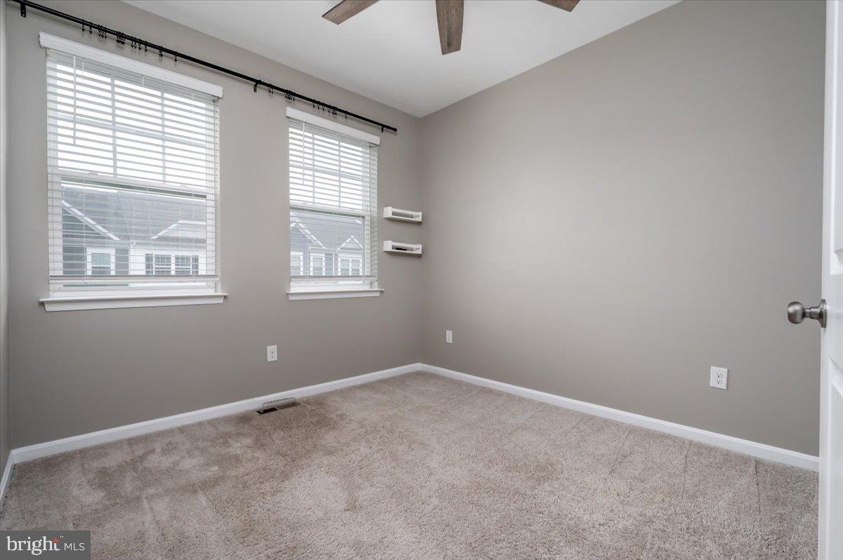 SEVERN MEADOWS - Residential