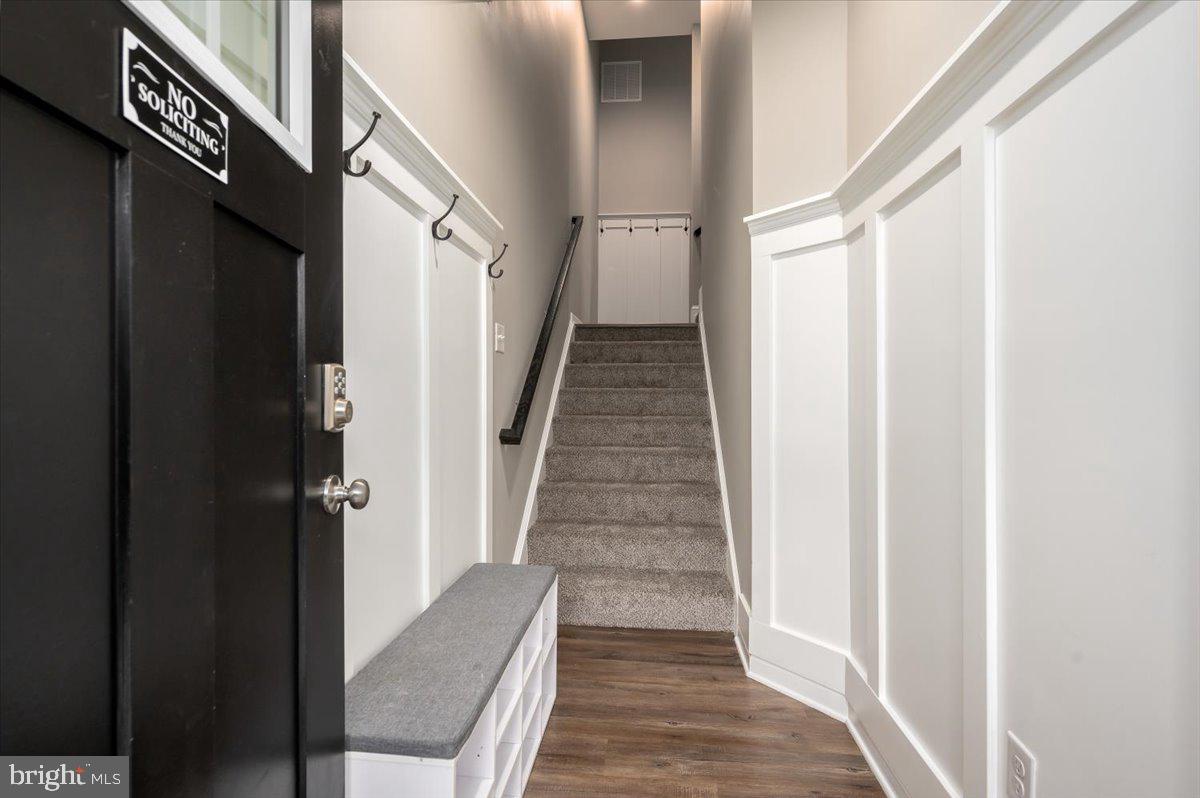 SEVERN MEADOWS - Residential