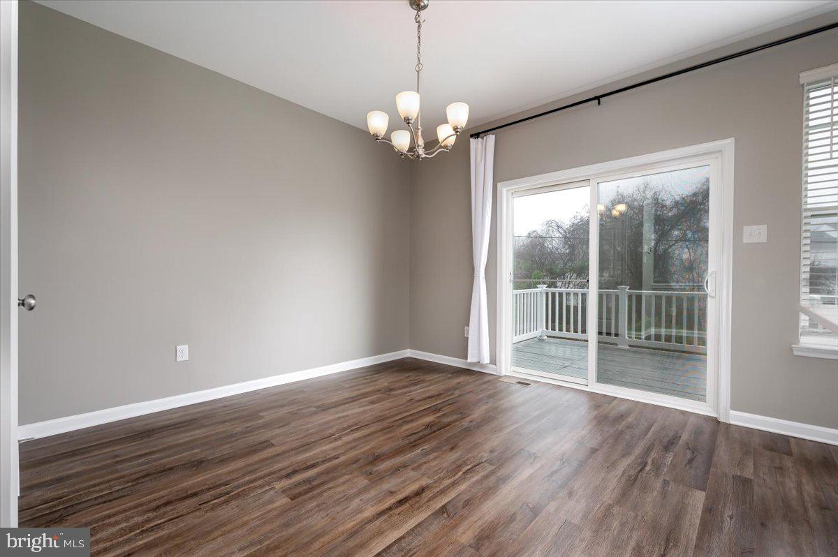 SEVERN MEADOWS - Residential