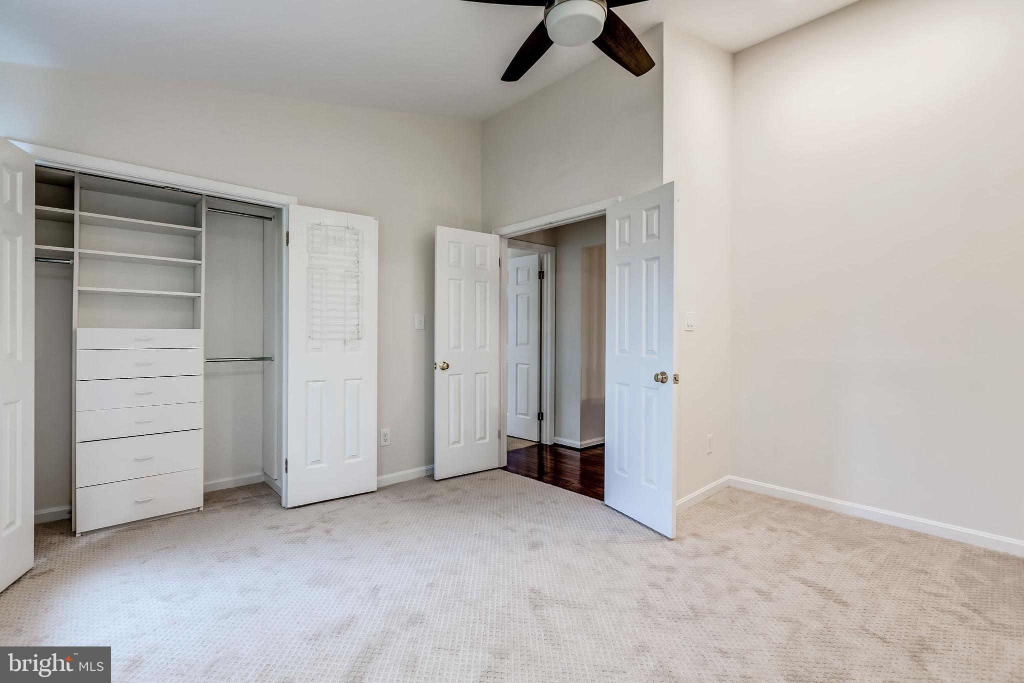 MADISON OF MCLEAN - Residential