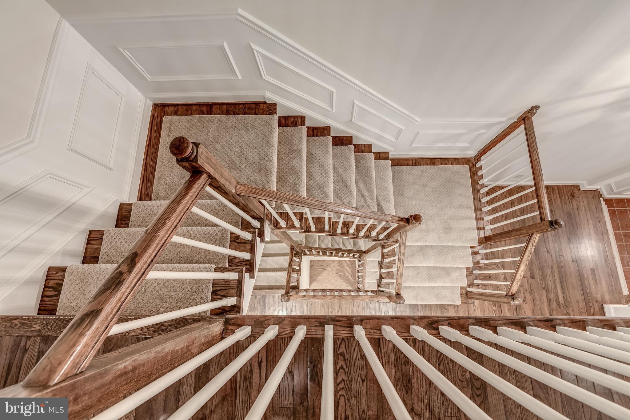 MADISON OF MCLEAN - Residential