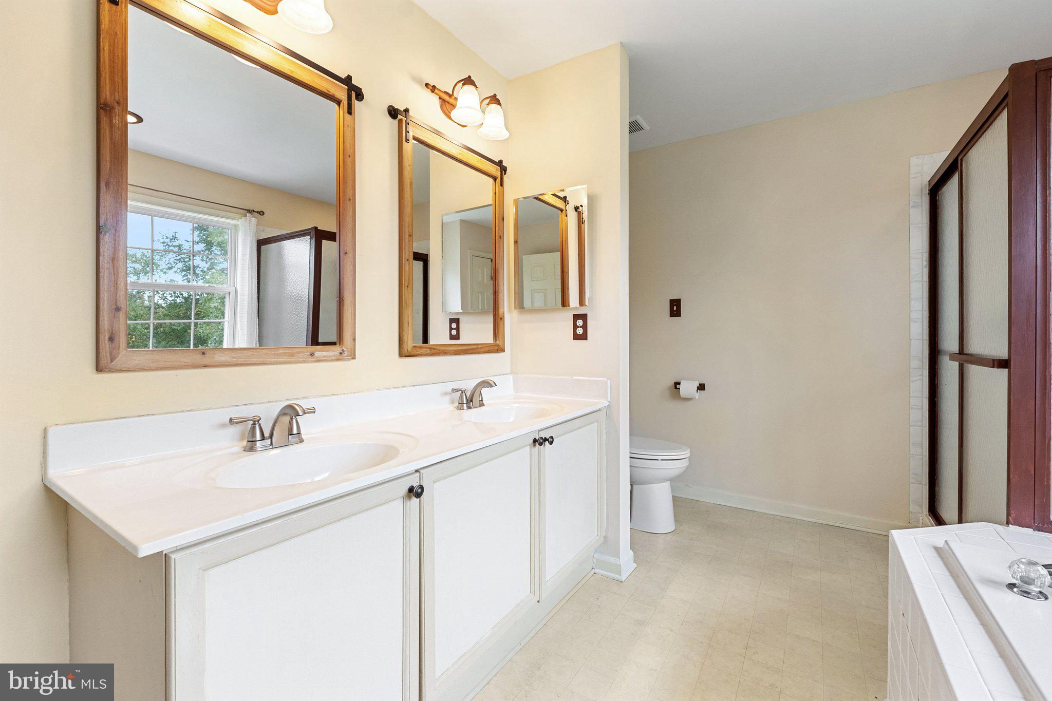 GAP VIEW VILLAGE - Residential