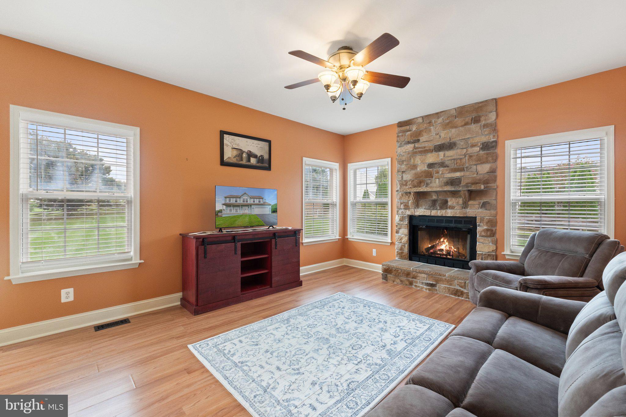 GAP VIEW VILLAGE - Residential