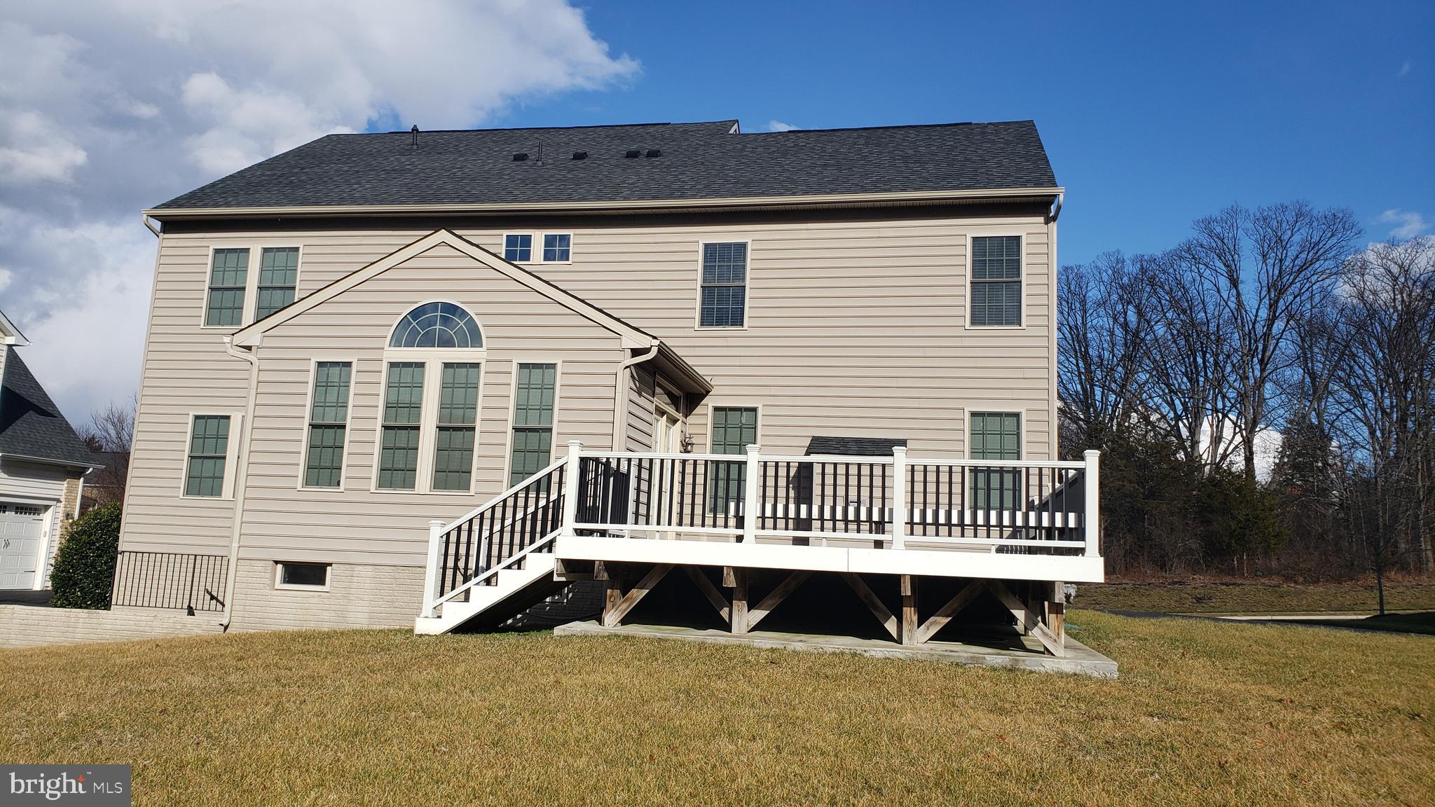 MARBURY - Residential Lease