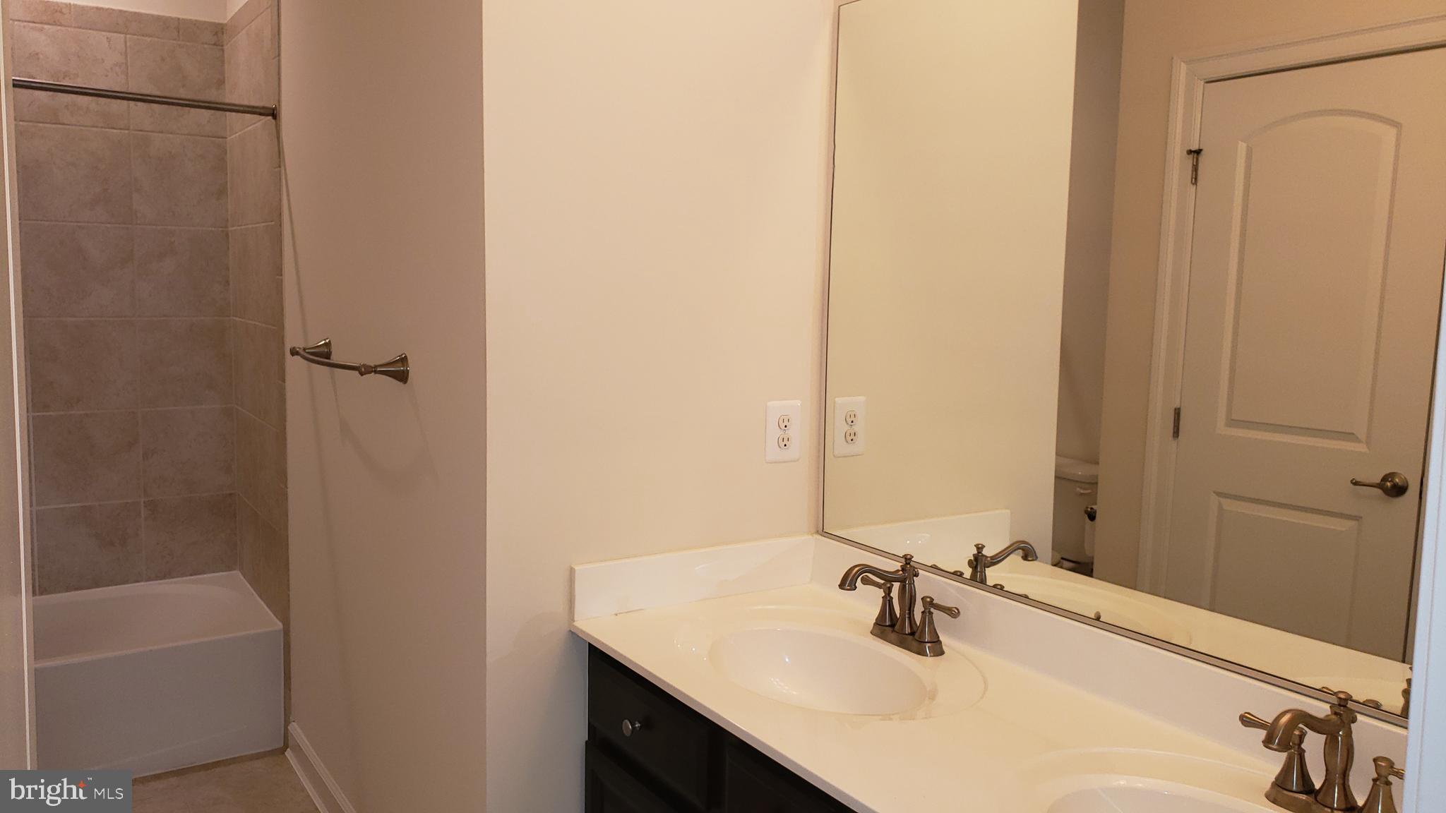 MARBURY - Residential Lease