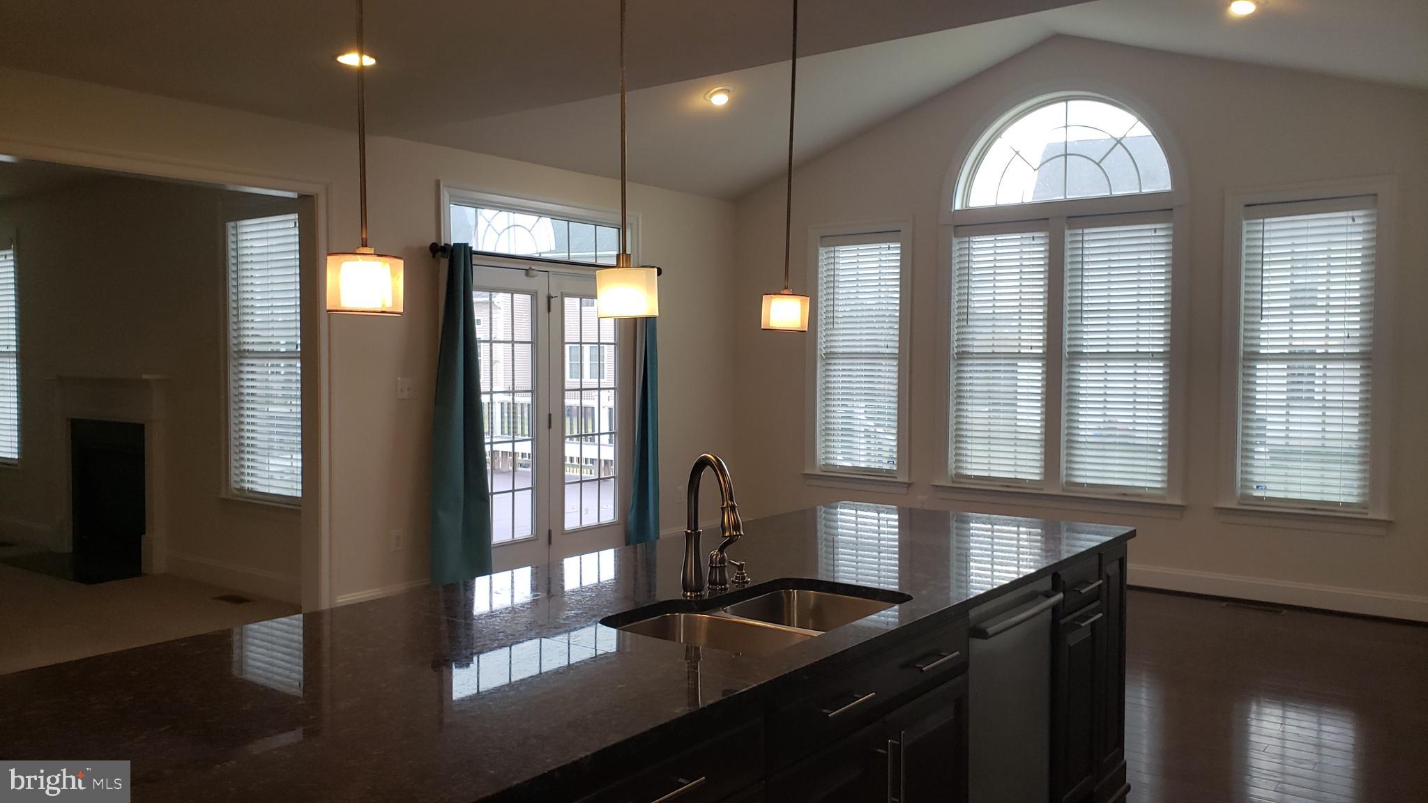 MARBURY - Residential Lease