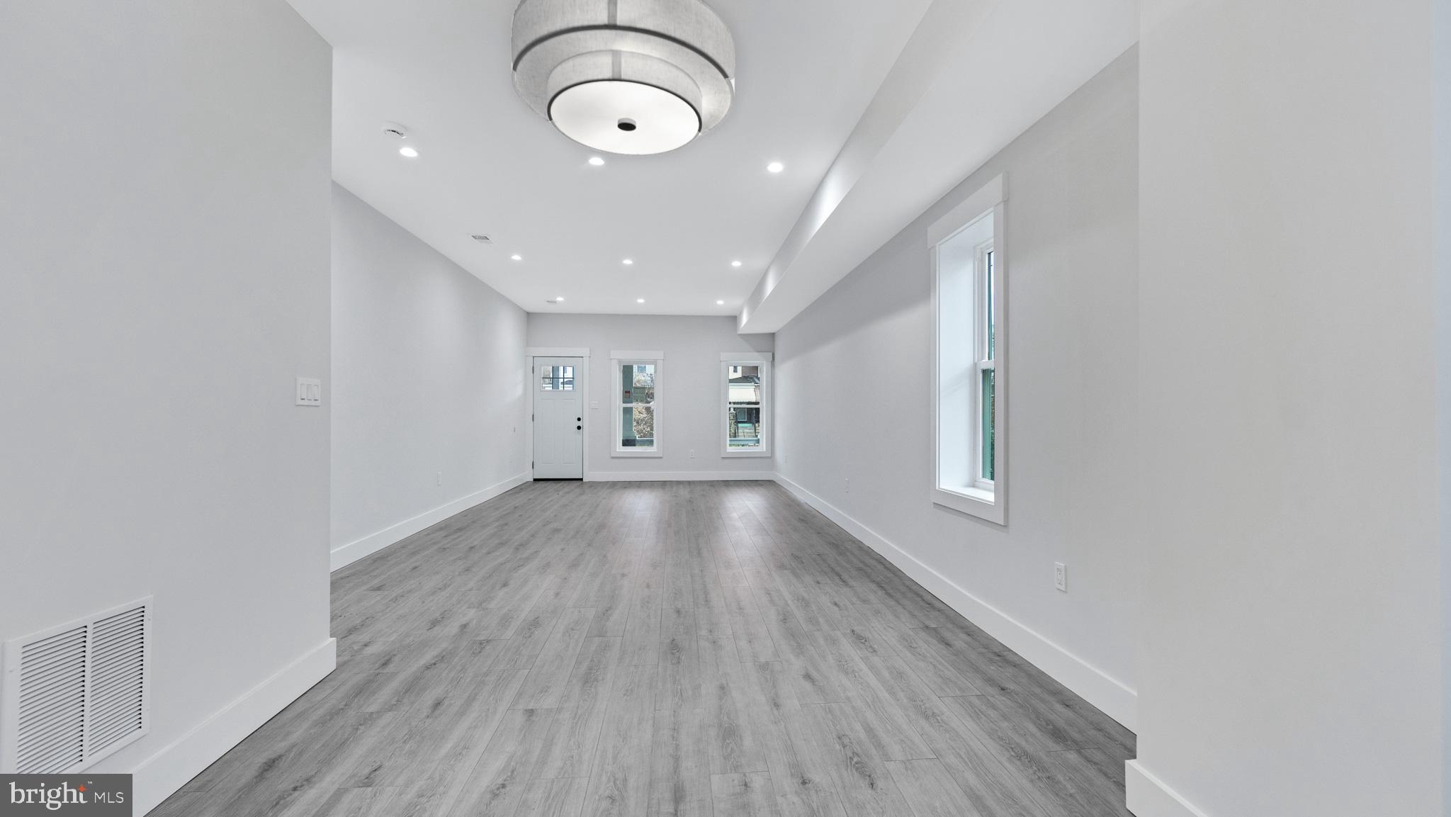 PARK HEIGHTS - Residential