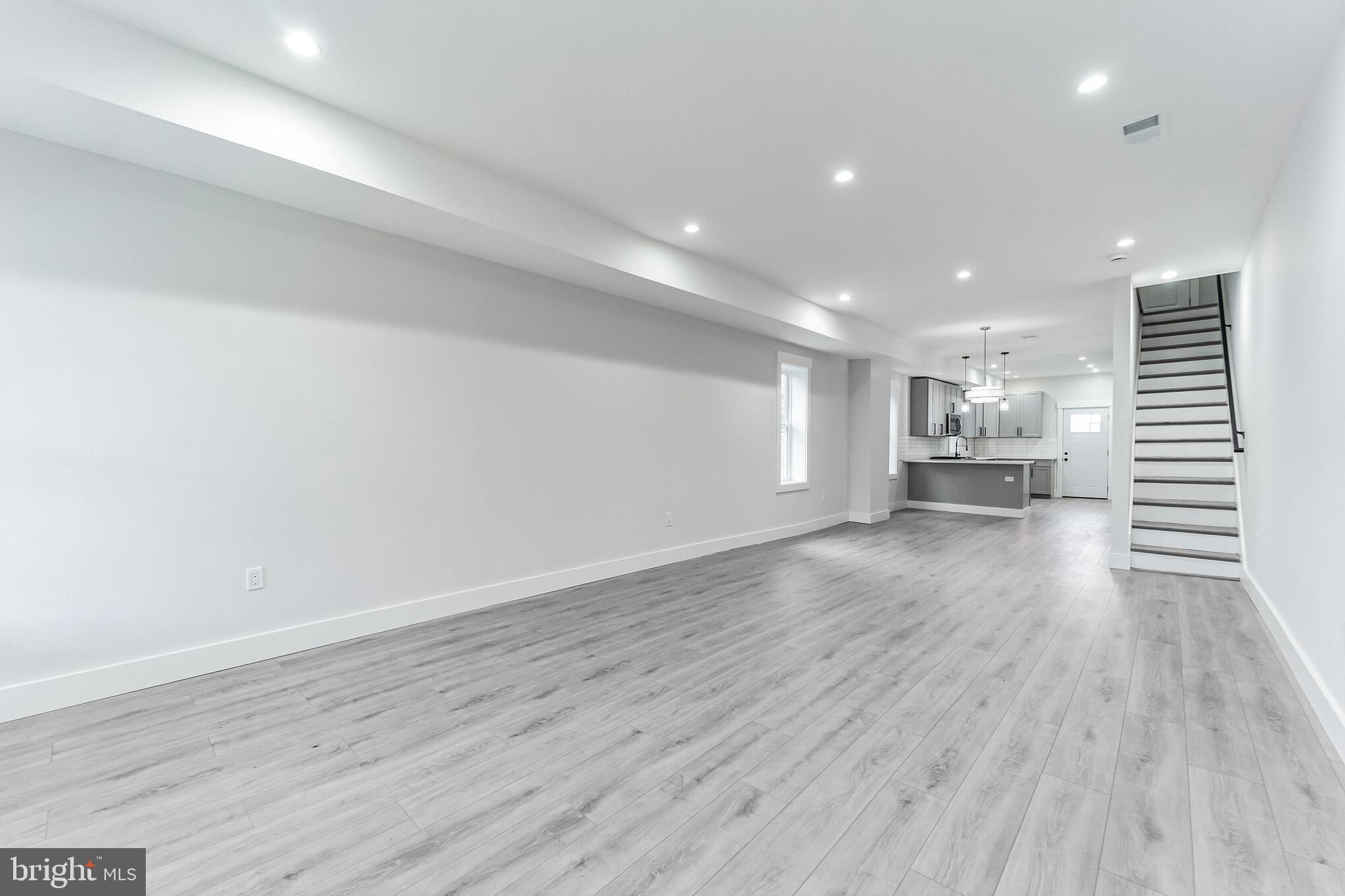 PARK HEIGHTS - Residential