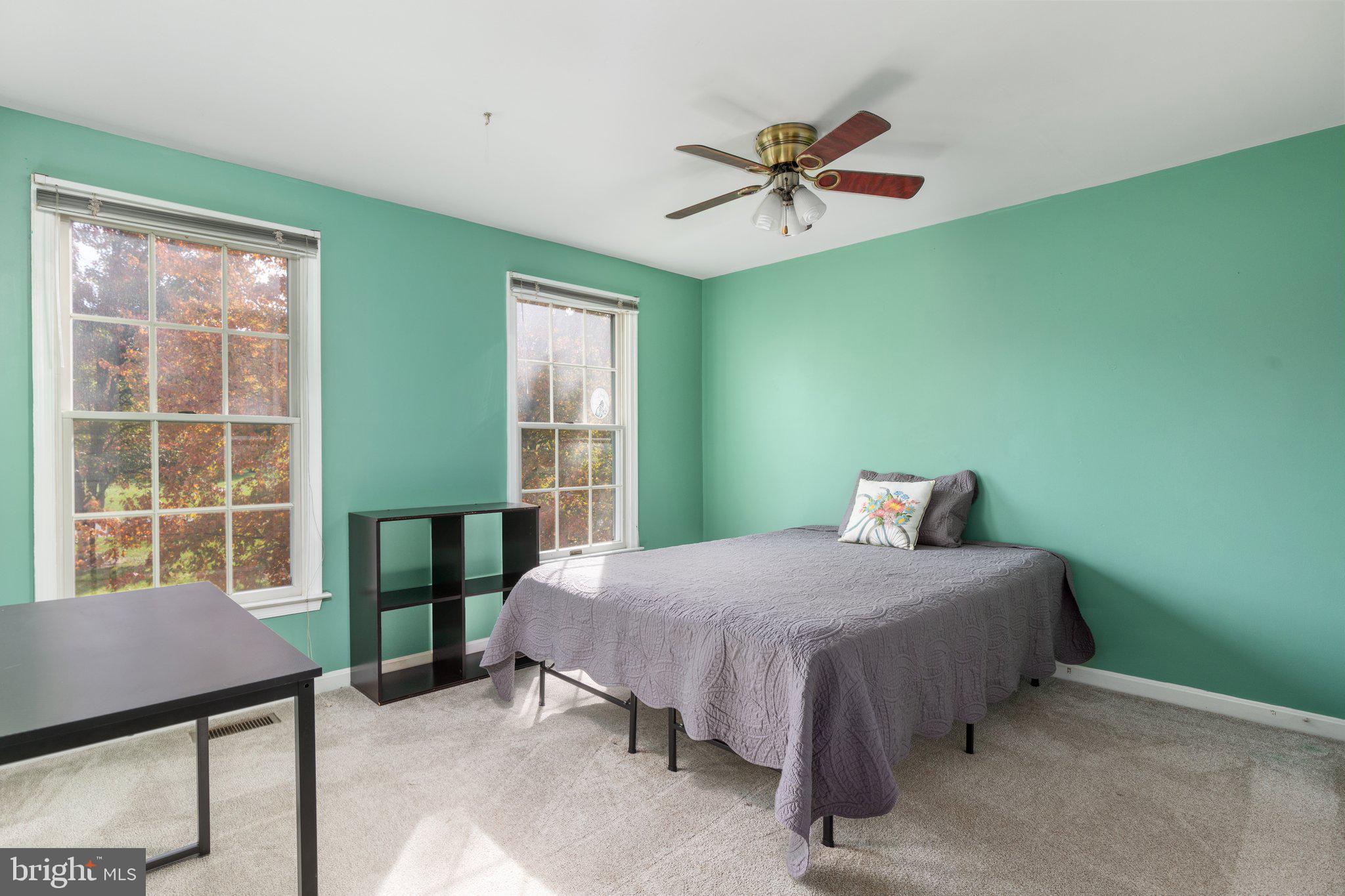 STEEPLE CHASE - Residential