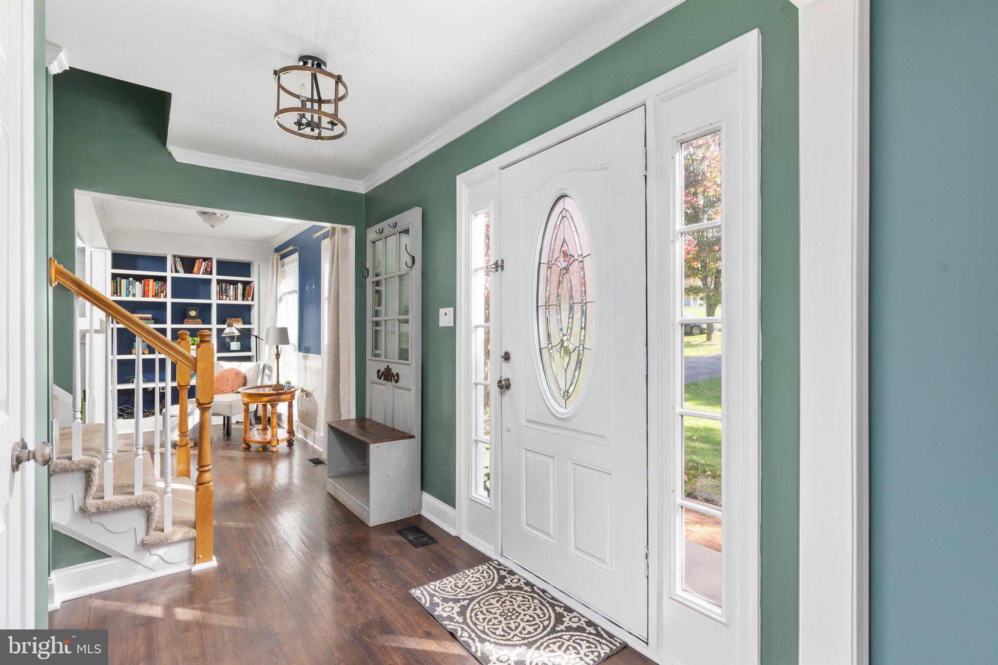 STEEPLE CHASE - Residential