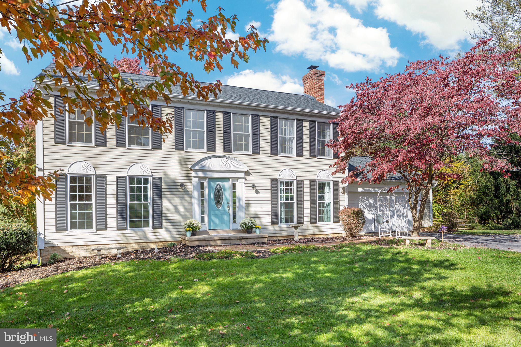 STEEPLE CHASE - Residential