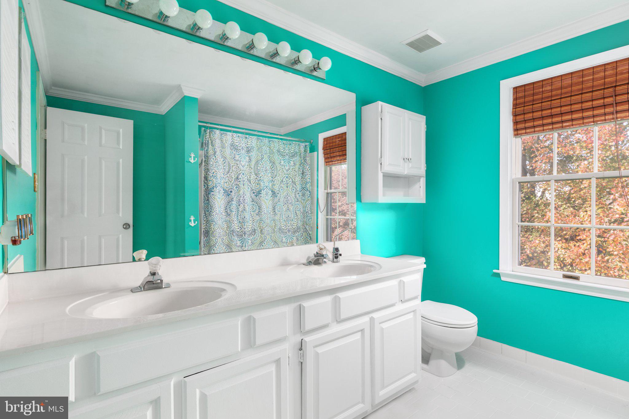 STEEPLE CHASE - Residential