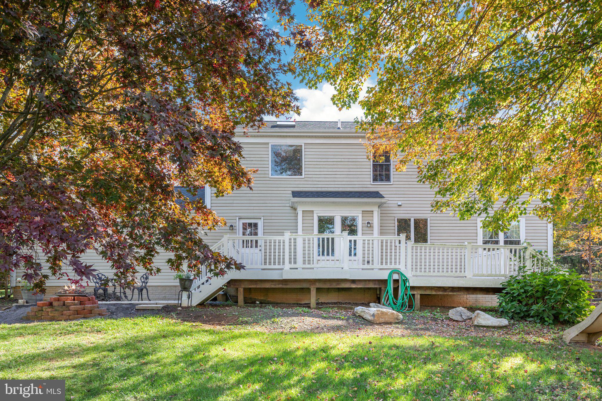 STEEPLE CHASE - Residential