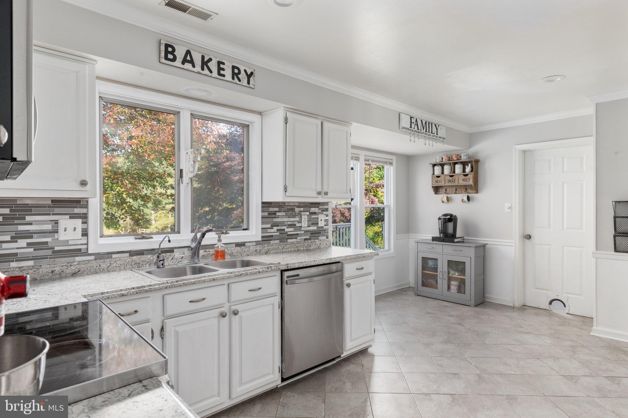 STEEPLE CHASE - Residential