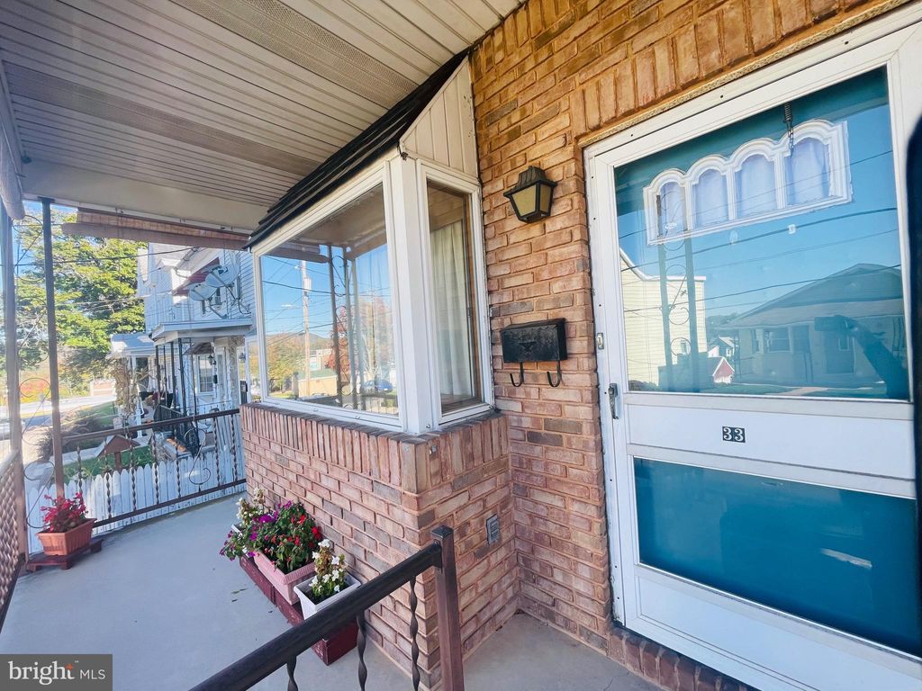 Photo of 33 Avenue A, SCHUYLKILL HAVEN, PA 17972 (MLS # PASK2024044)