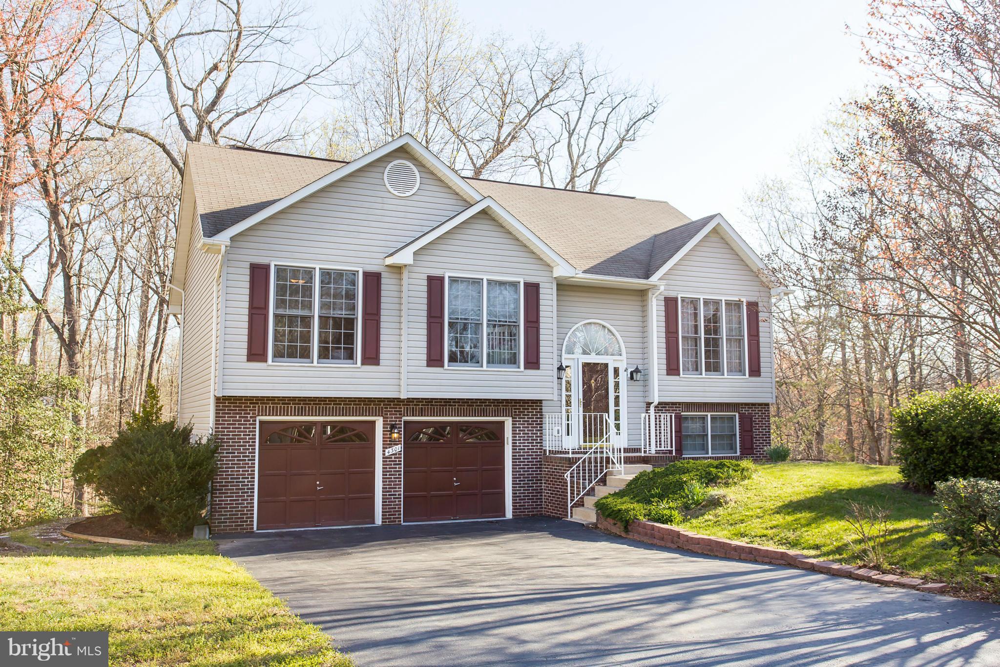 LEE'S HILL - Residential