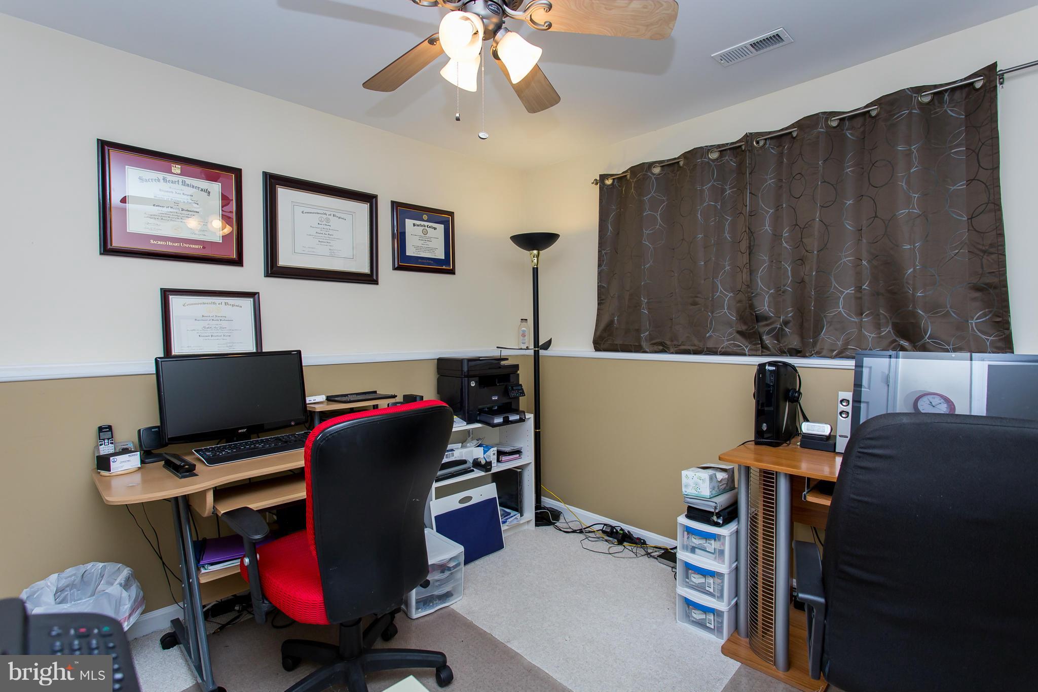 LEE'S HILL - Residential