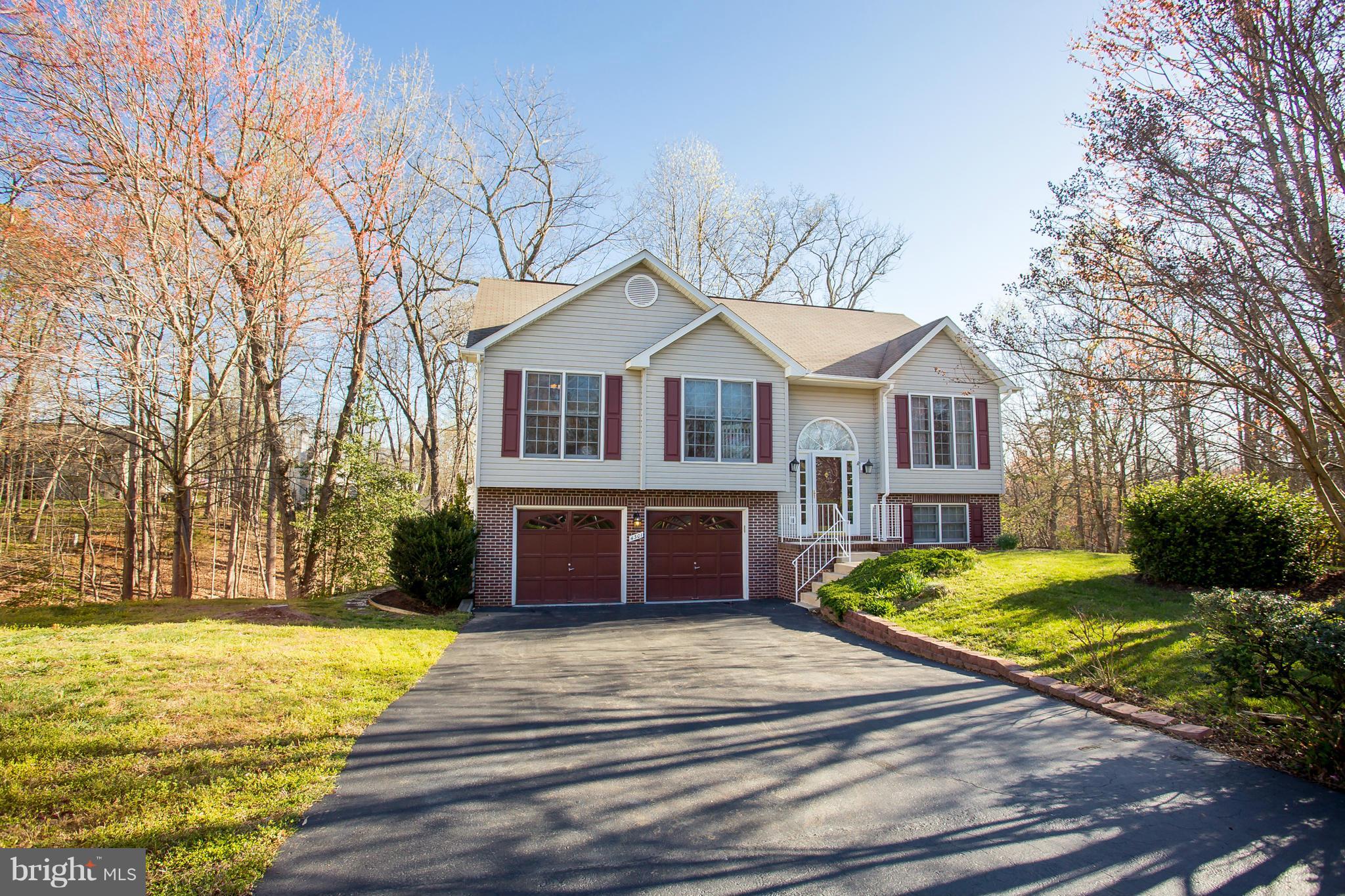 LEE'S HILL - Residential