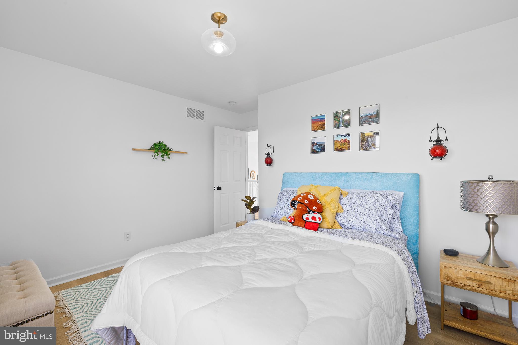 BELLA VISTA - Residential