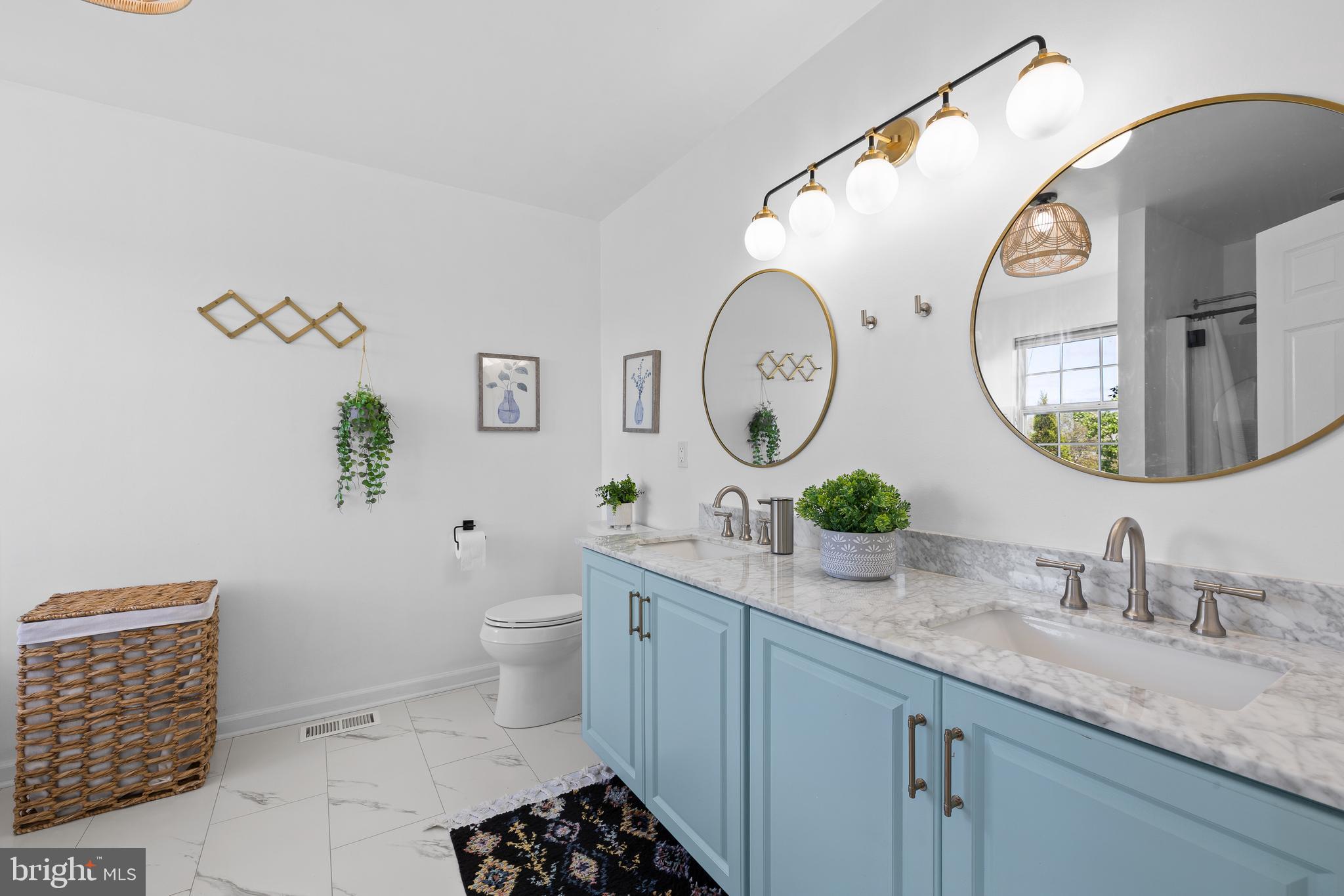 BELLA VISTA - Residential