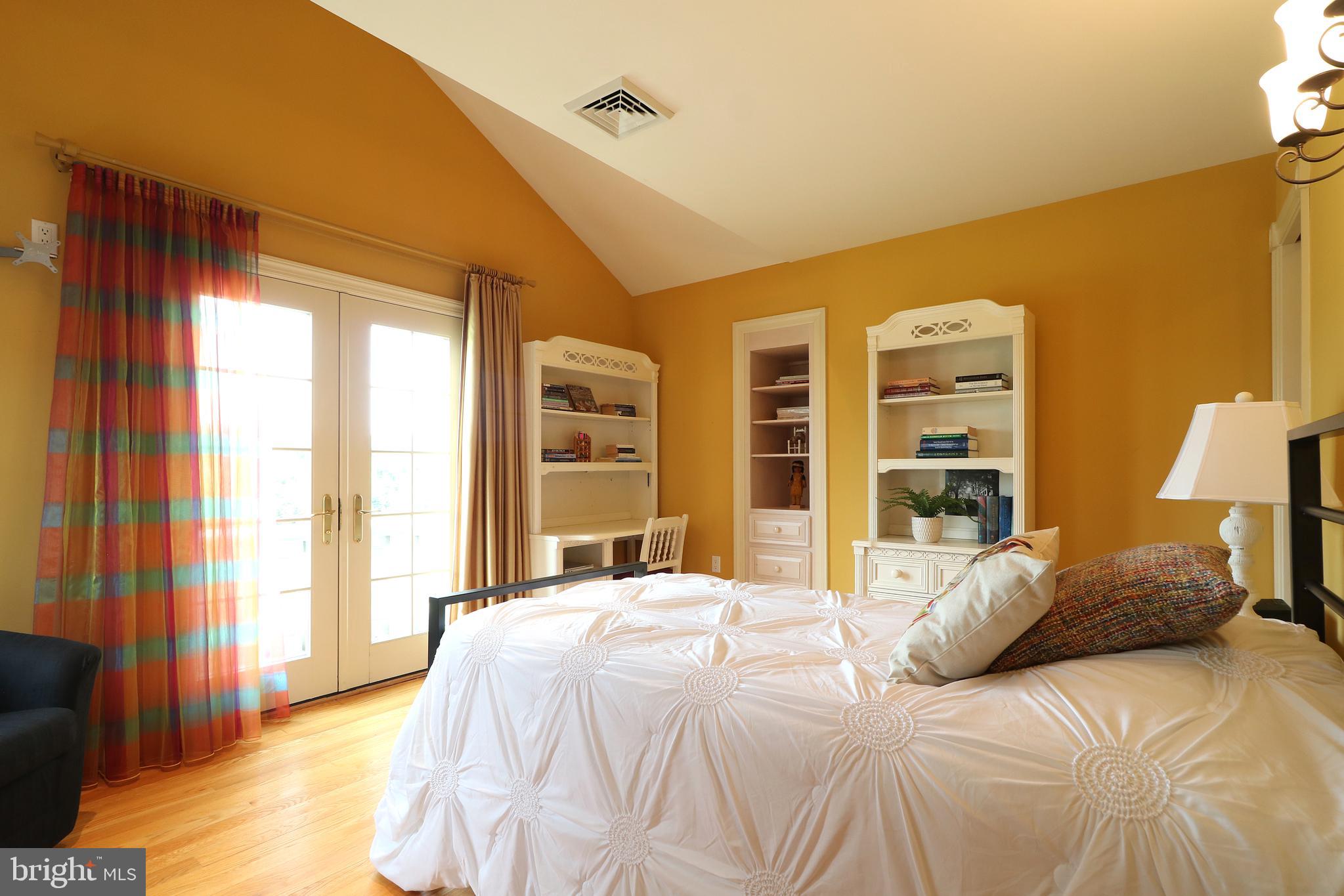 ASPEN HEIGHTS - Residential