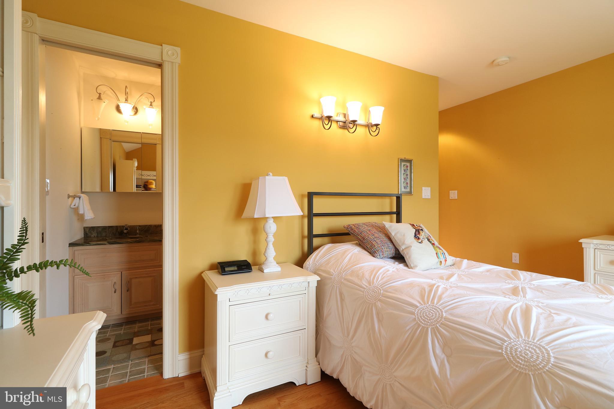 ASPEN HEIGHTS - Residential