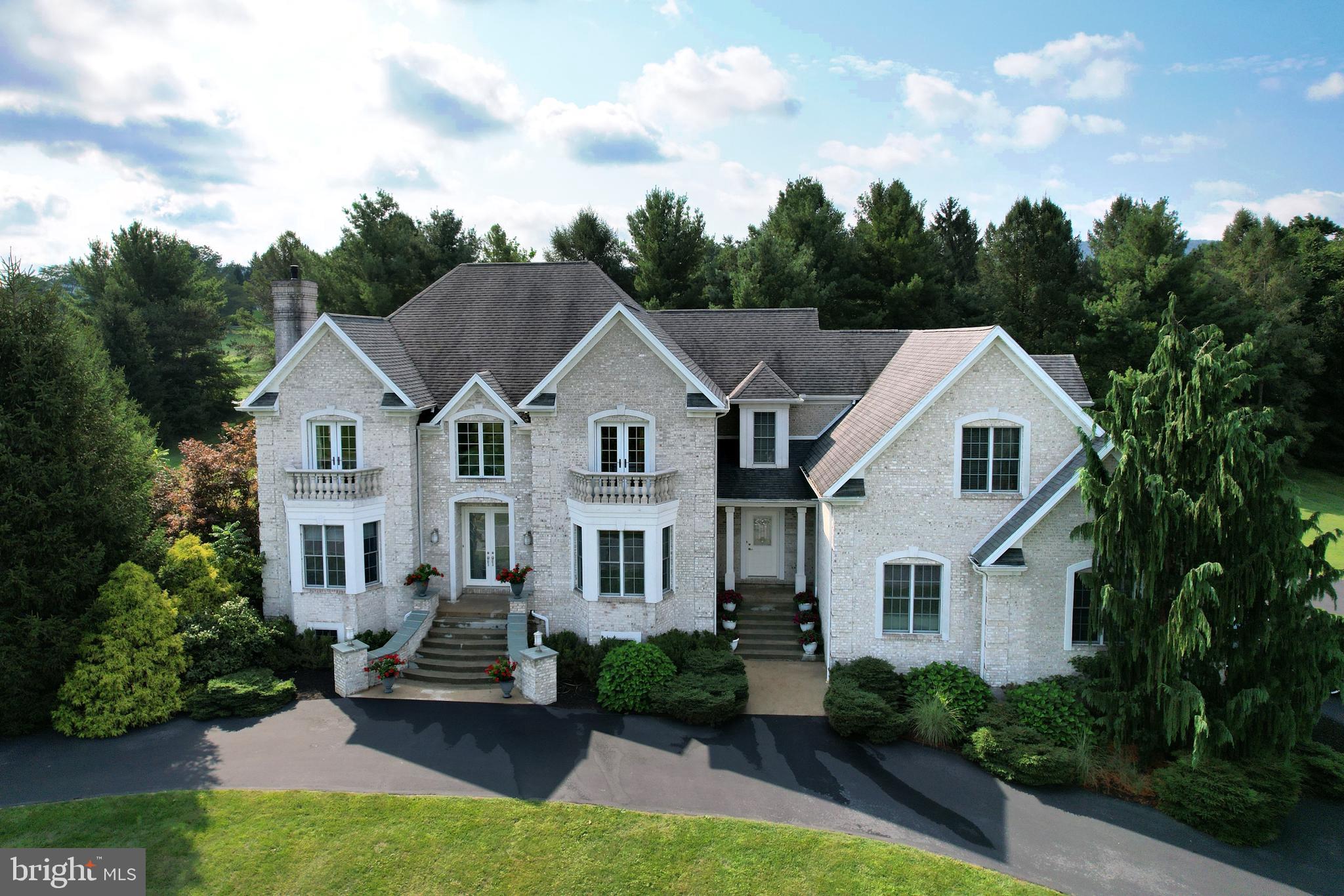 ASPEN HEIGHTS - Residential