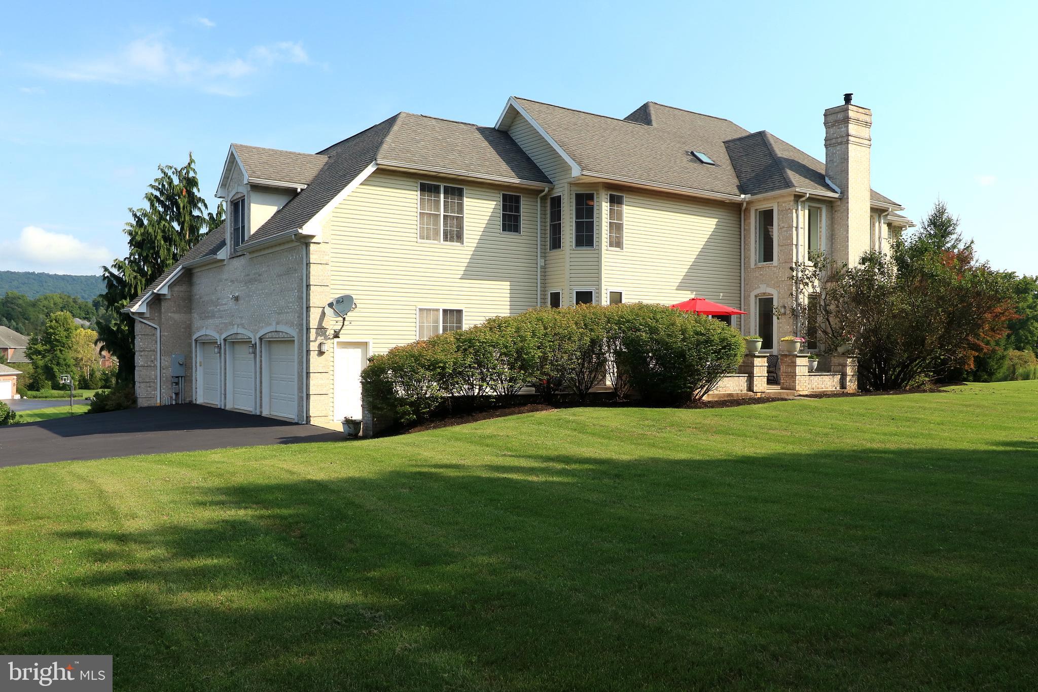 ASPEN HEIGHTS - Residential