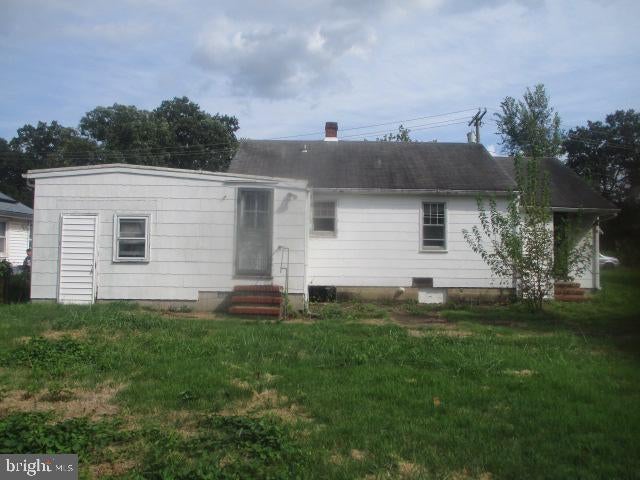 404 MAPLE LANE NW