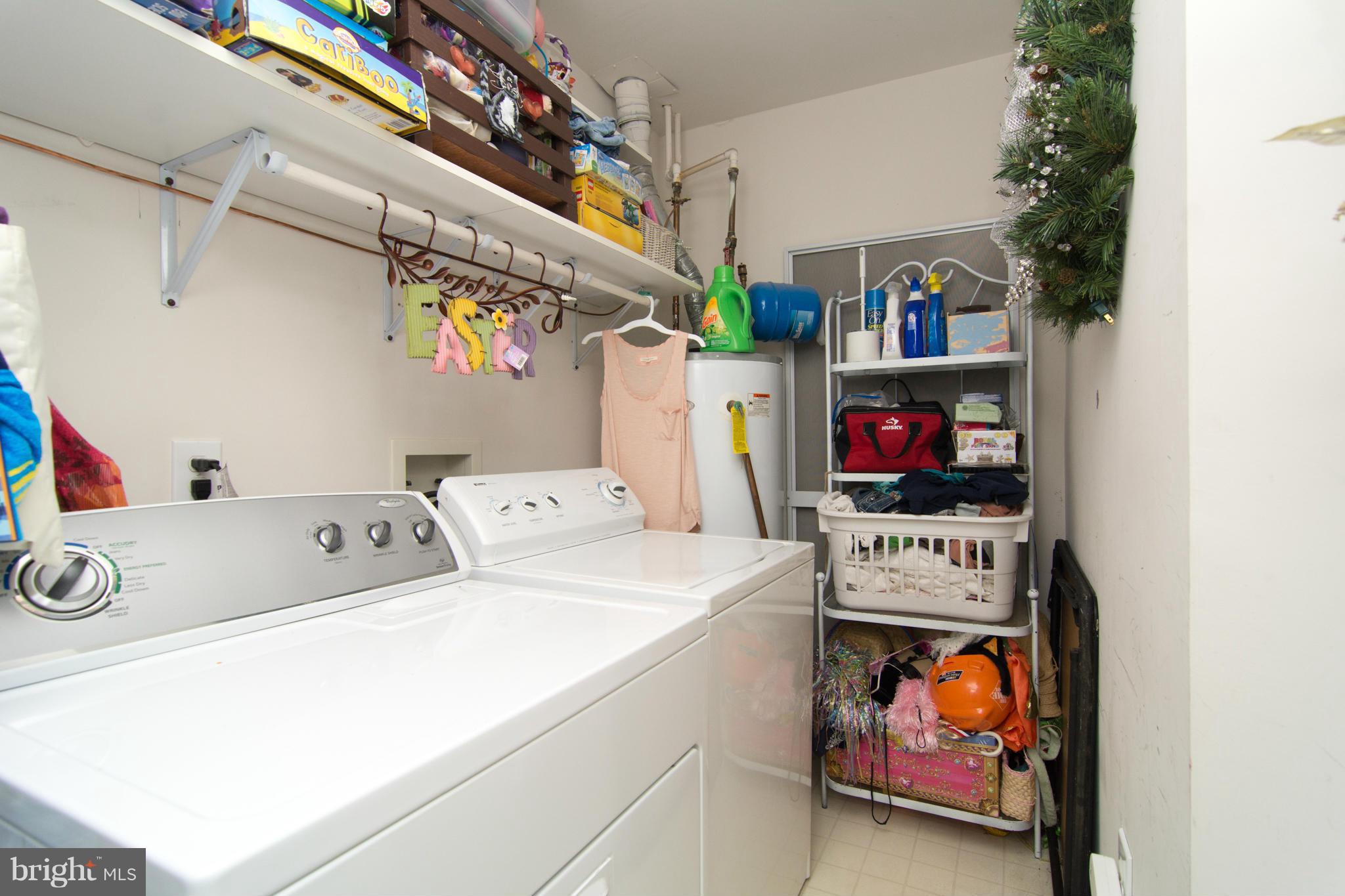 PINEY ORCHARD - Residential