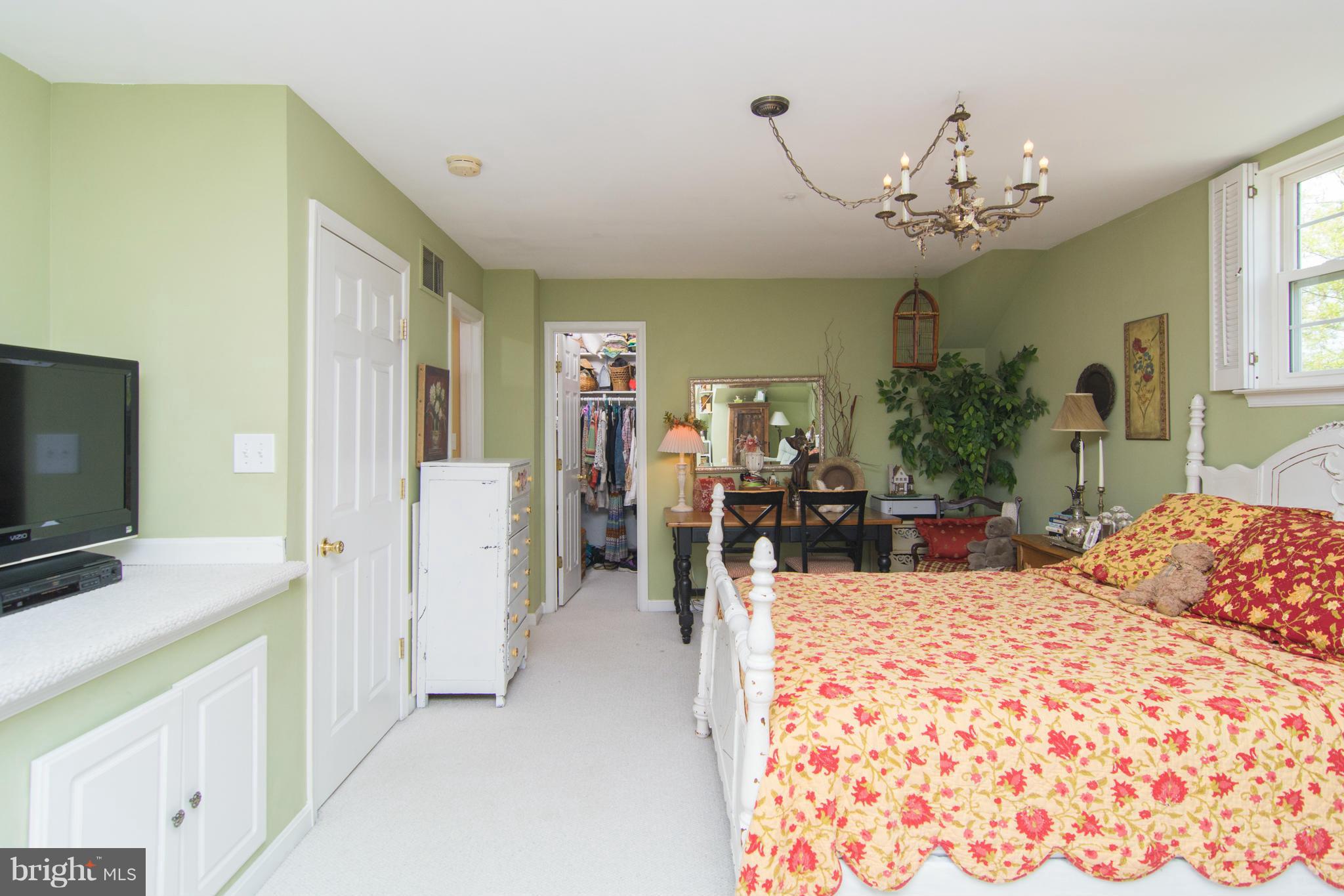 PINEY ORCHARD - Residential