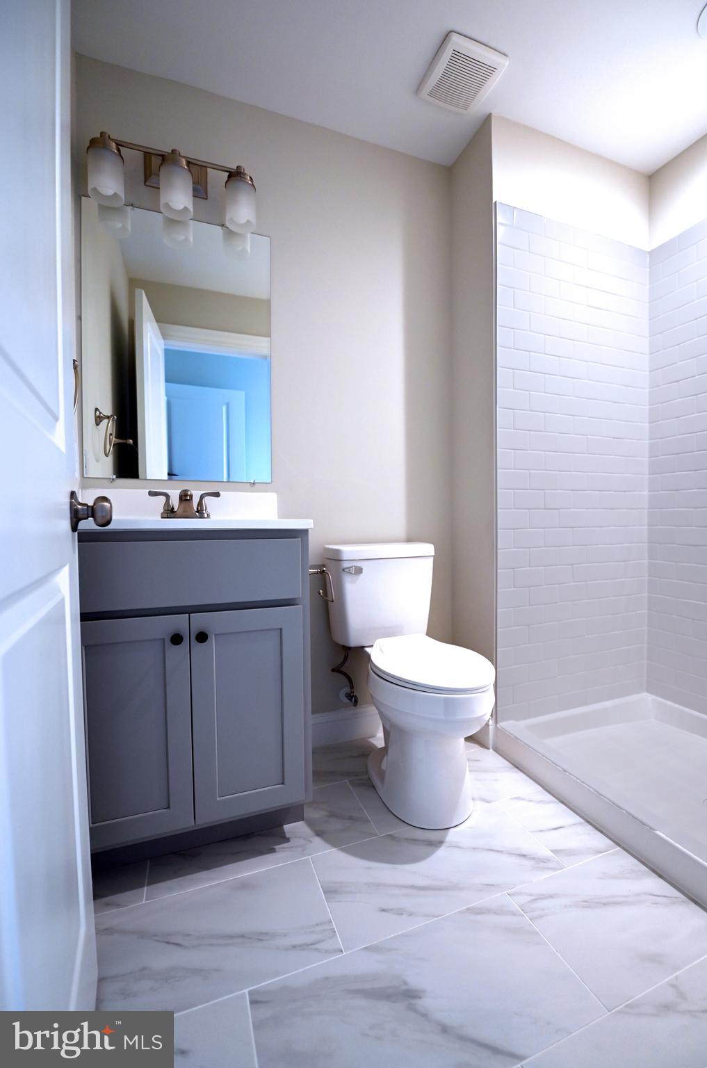 BROADWAY EAST - Residential