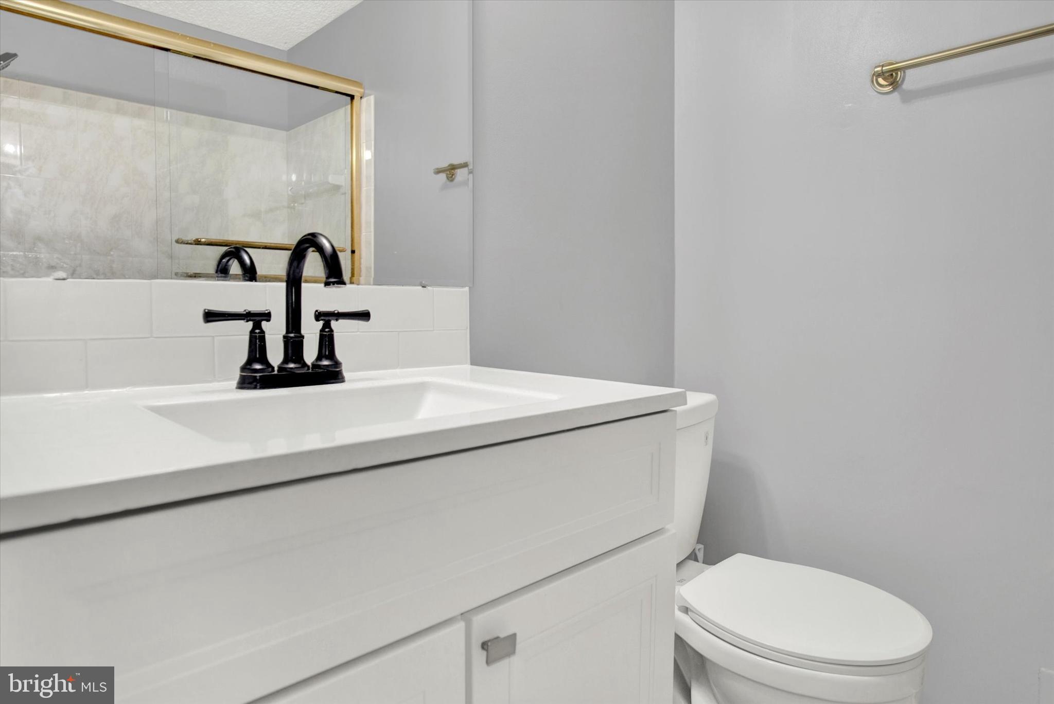 OAKTREE SUB PLAT ONE - Residential Lease