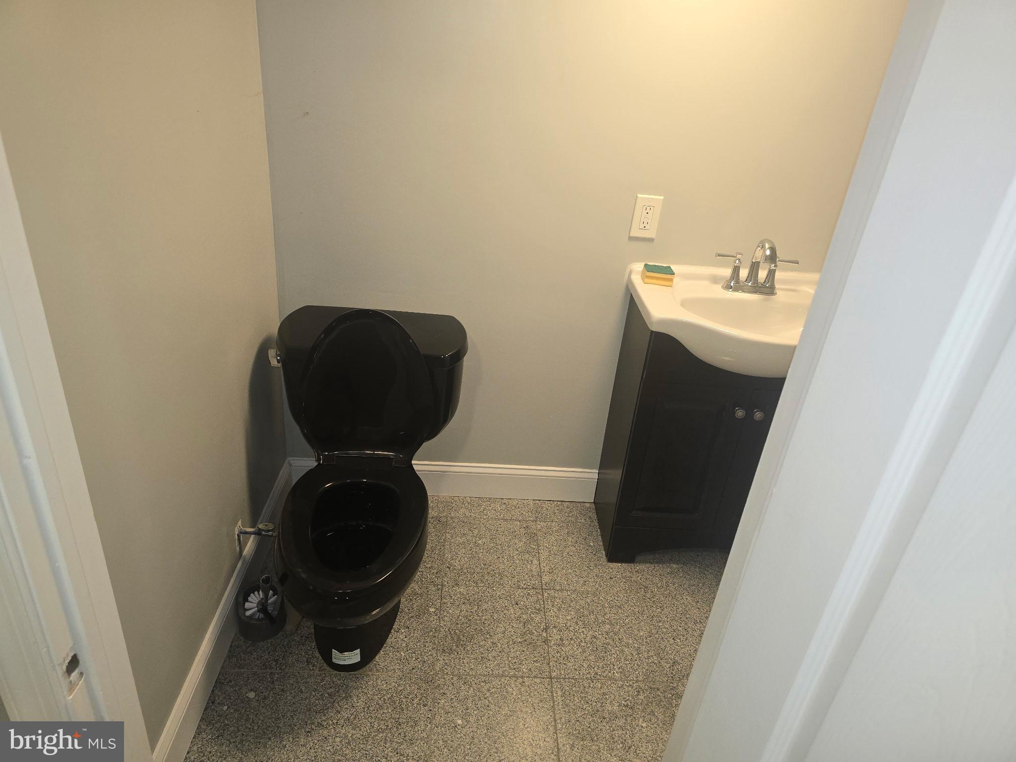 WEST OAK LANE - Residential