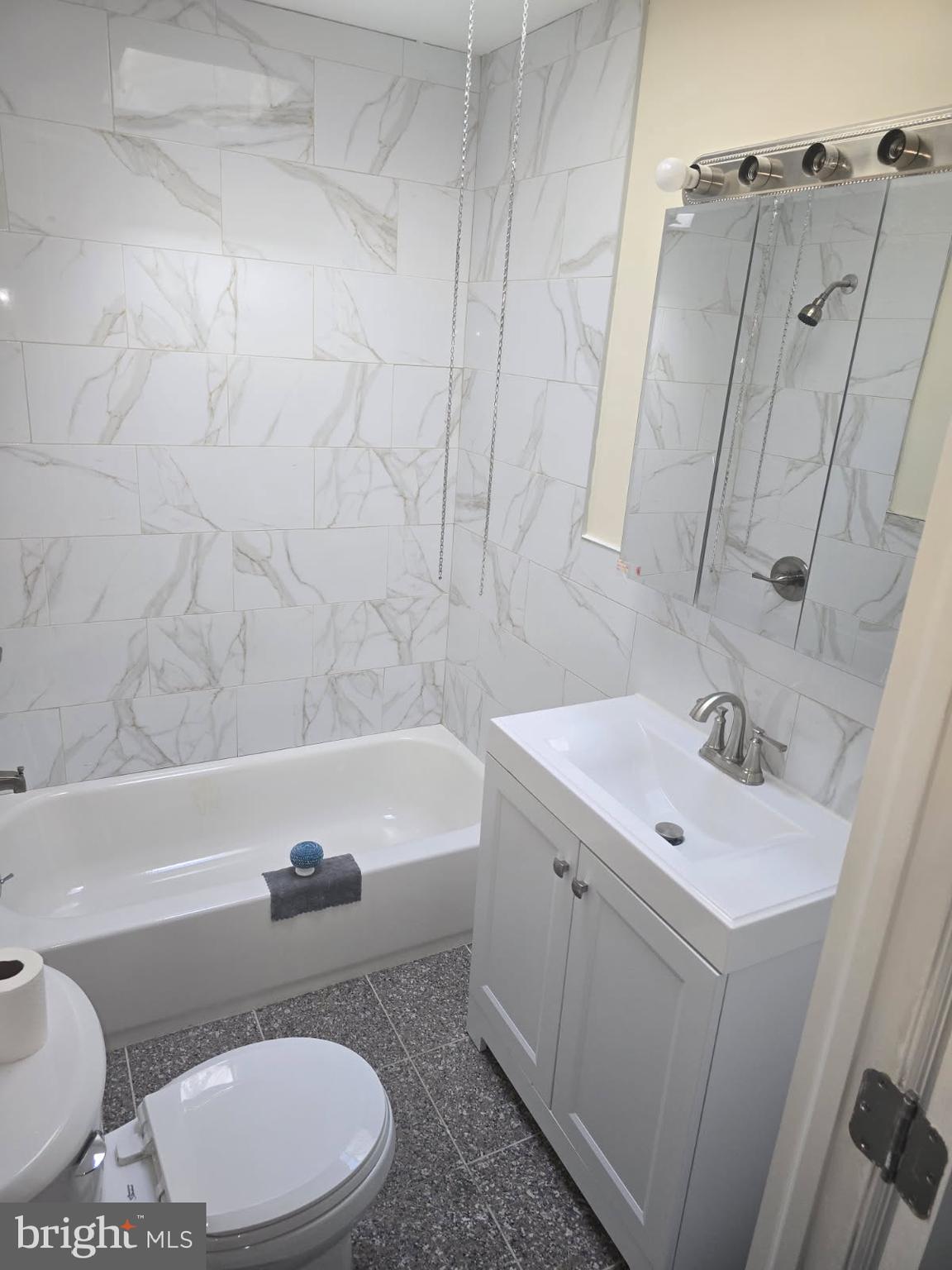 WEST OAK LANE - Residential